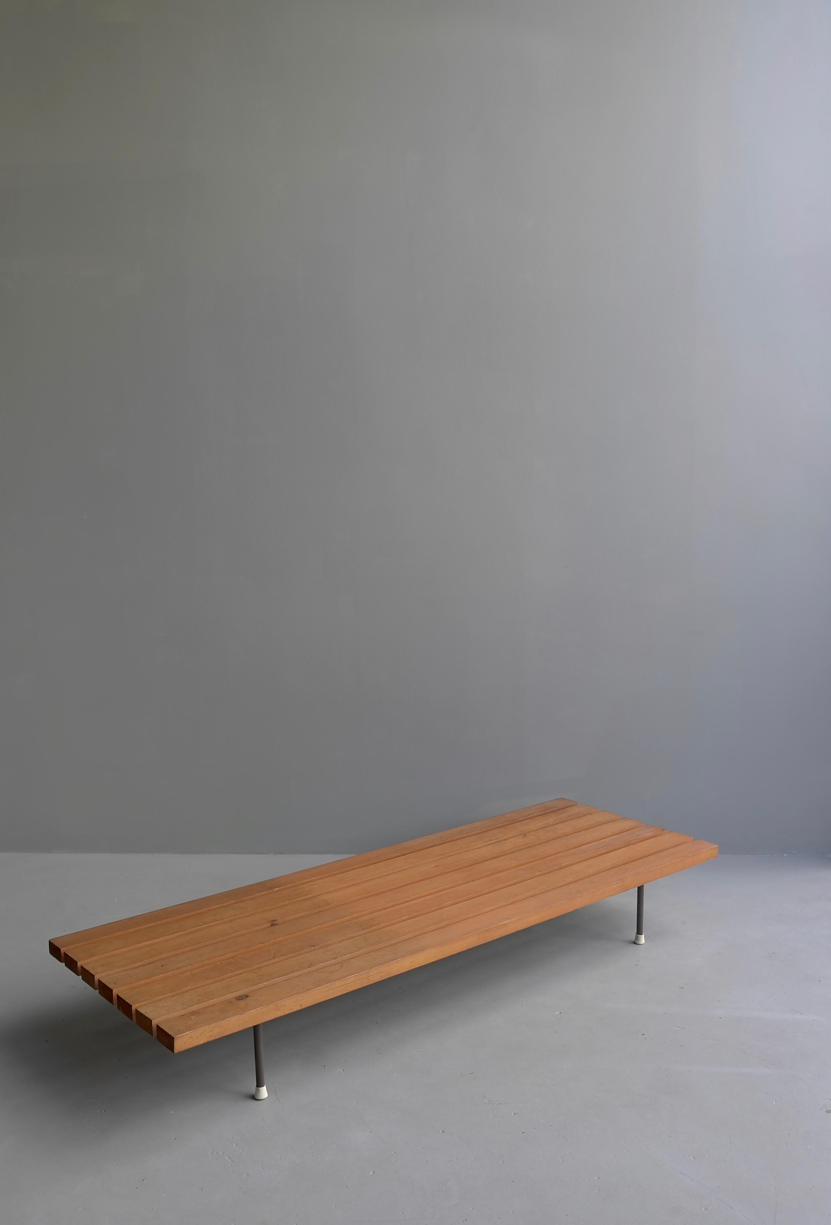 Steel Minimalistic Bench or Daybed Attributed to Wim Rietveld, the Netherlands, 1960s For Sale