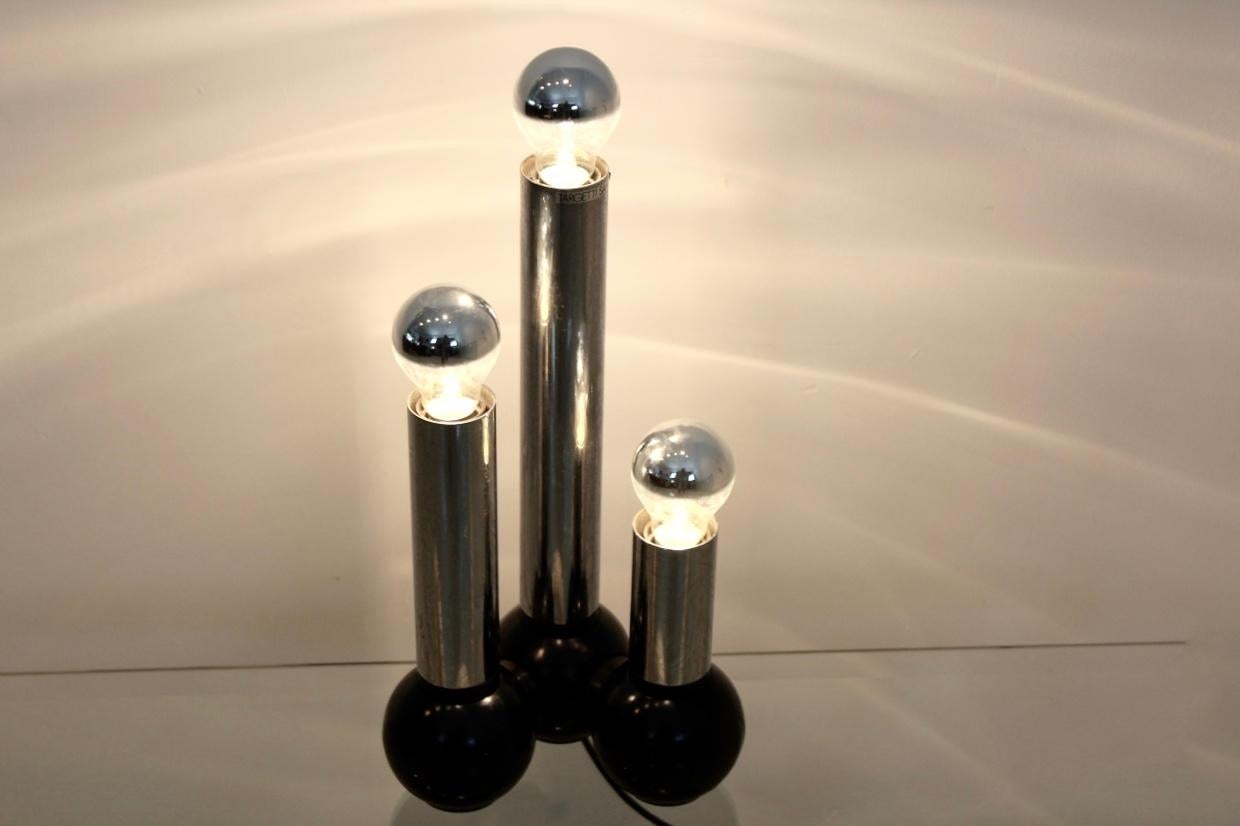 Mid-Century Modern Minimalistic Chrome Targetti Sankey Table Light, Italy, 1970s For Sale