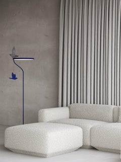 Moderne minimalistische Stehlampe „Flight Shadows“ aus Edelstahl