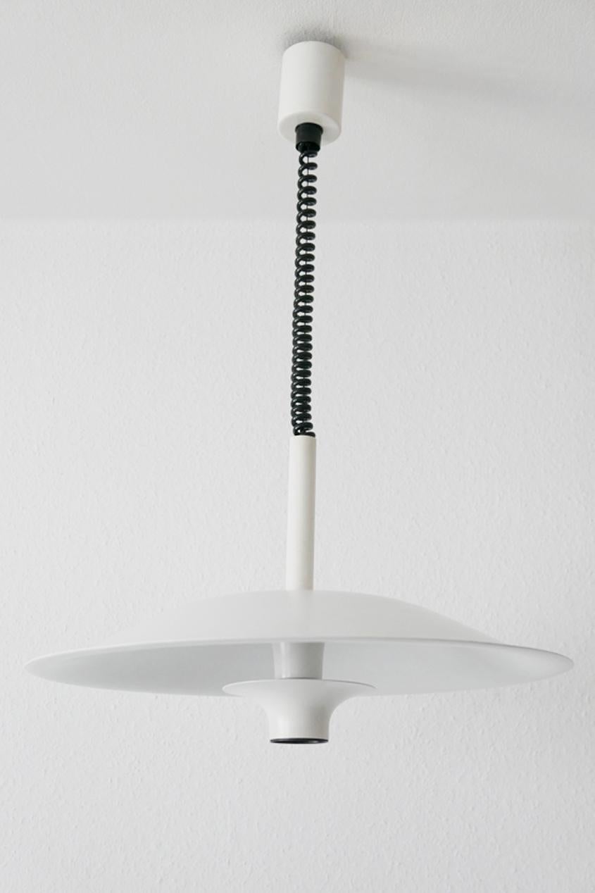 Minimalistic Midcentury Pulldown Pendant Lamp or Hanging Light, 1980s, Denmark In Good Condition For Sale In Munich, DE
