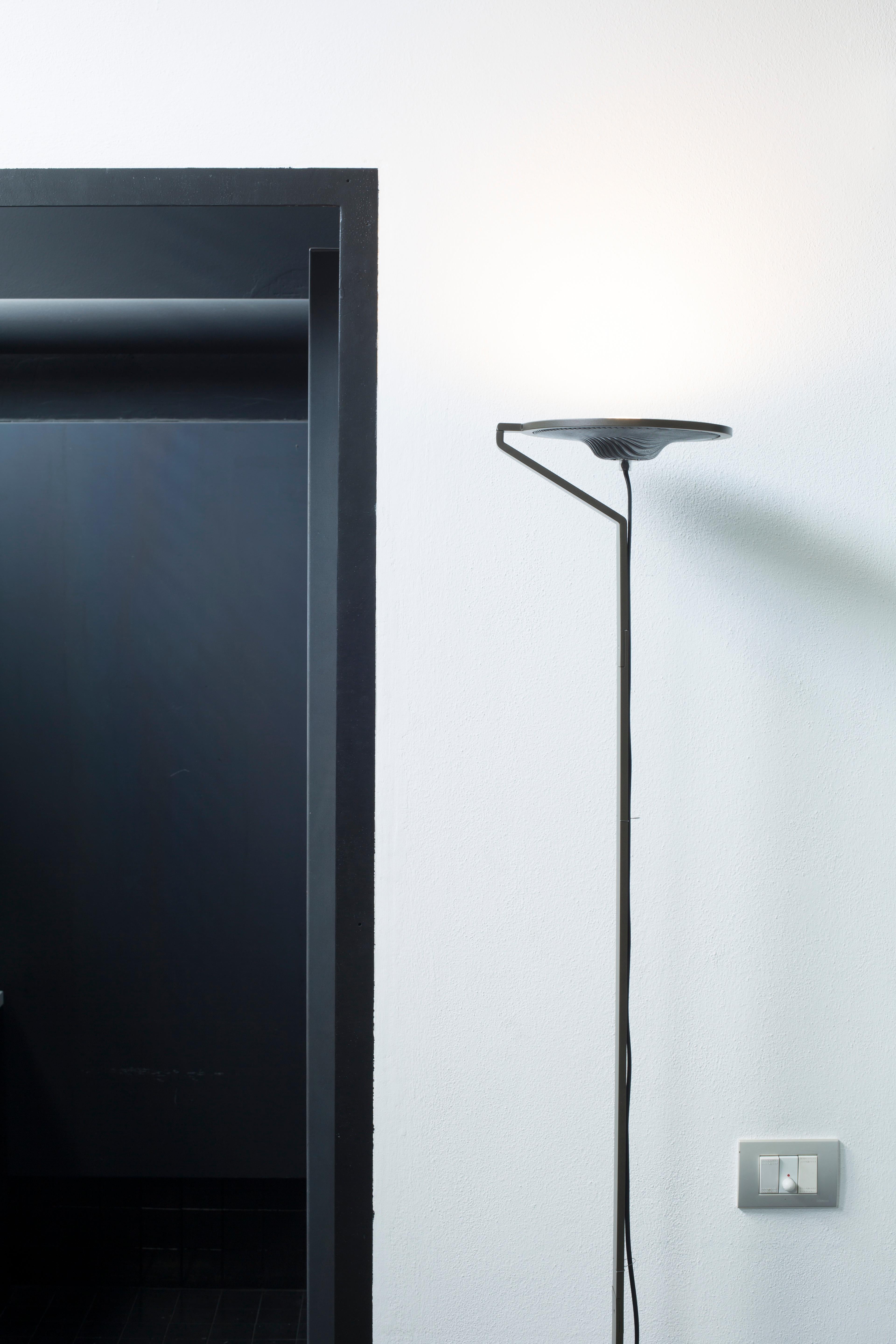 Modern Minimalistic modern floor lamp Vega terra bronze For Sale