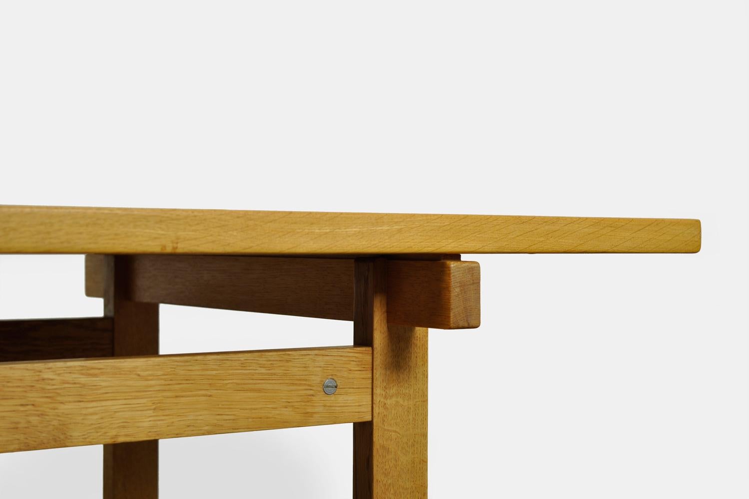 Minimalistic Oak Coffee Table in Japandi Style by Hans J Wegner for Andres Tuck For Sale 1