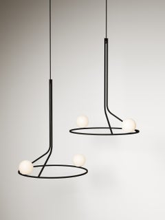 Lampe suspendue contemporaine minimaliste Na Linii, Pair Set verre opale