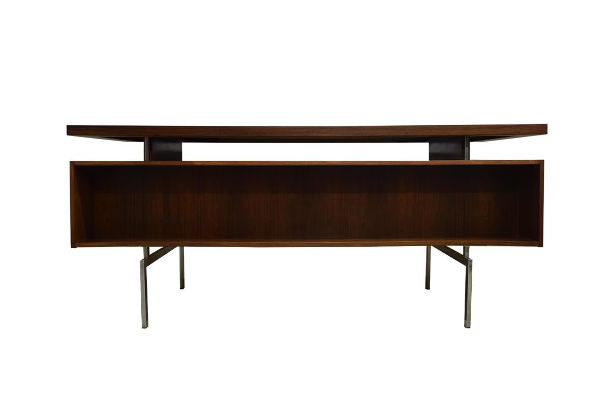 Minimalistic Rosewood Writing Desk Propos by Hulmefa, 1960s In Good Condition In The Hague, NL