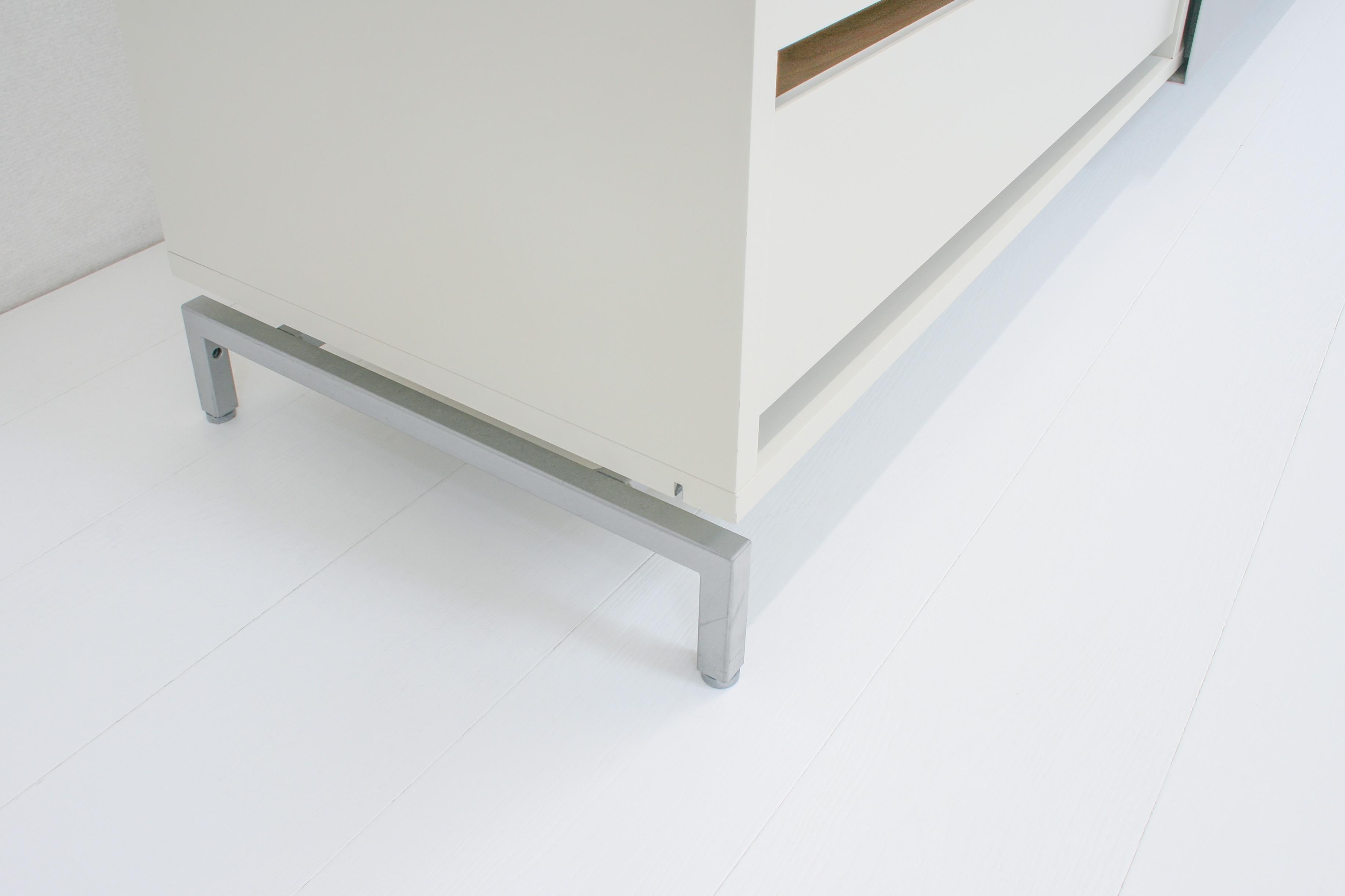 Minimalistic Slide Series Sideboard by Shigeru Uchida for Pastoe 2