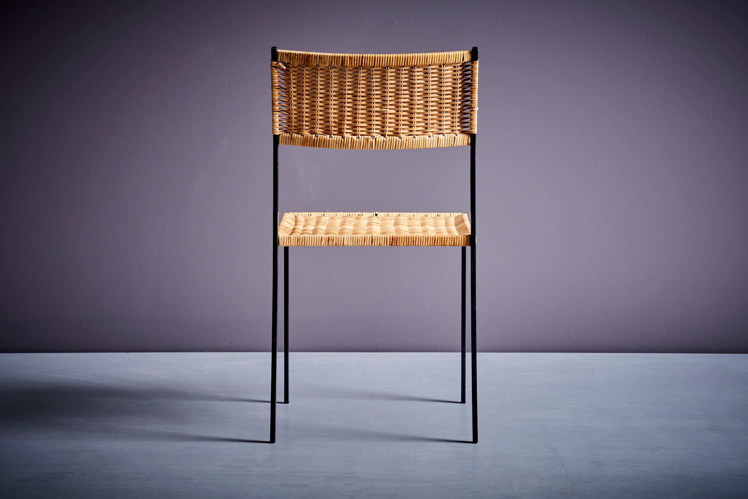 Minimalistic steel and Rattan Side Chair in the style of Martin Visser For Sale 3