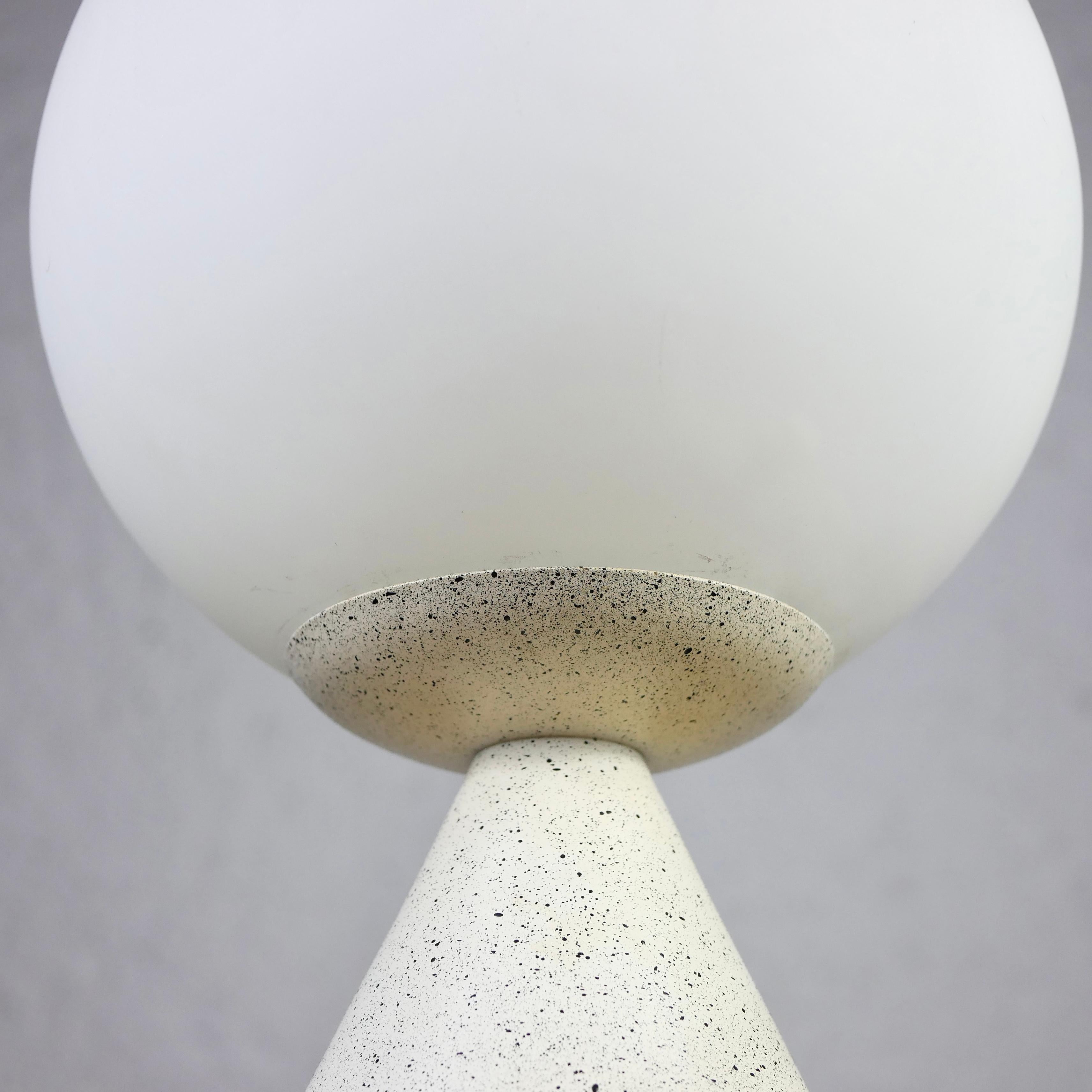 Metal Minimalistic table lamp by SCE, France, 1980s For Sale