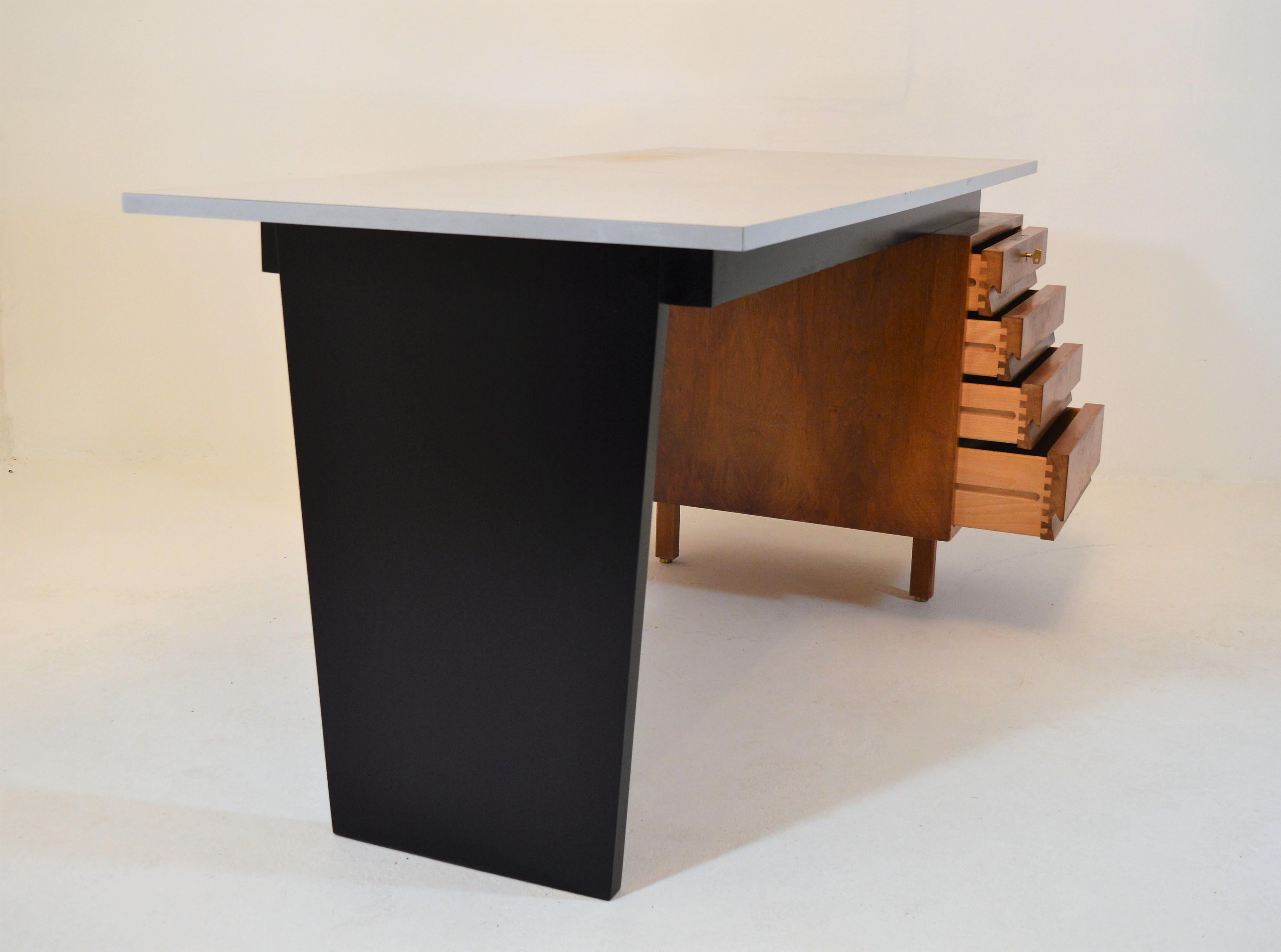 Laminate Minimalistic Writing-Desk by Jos De Mey , for Van Den Berghe & Pauvers, Belgium