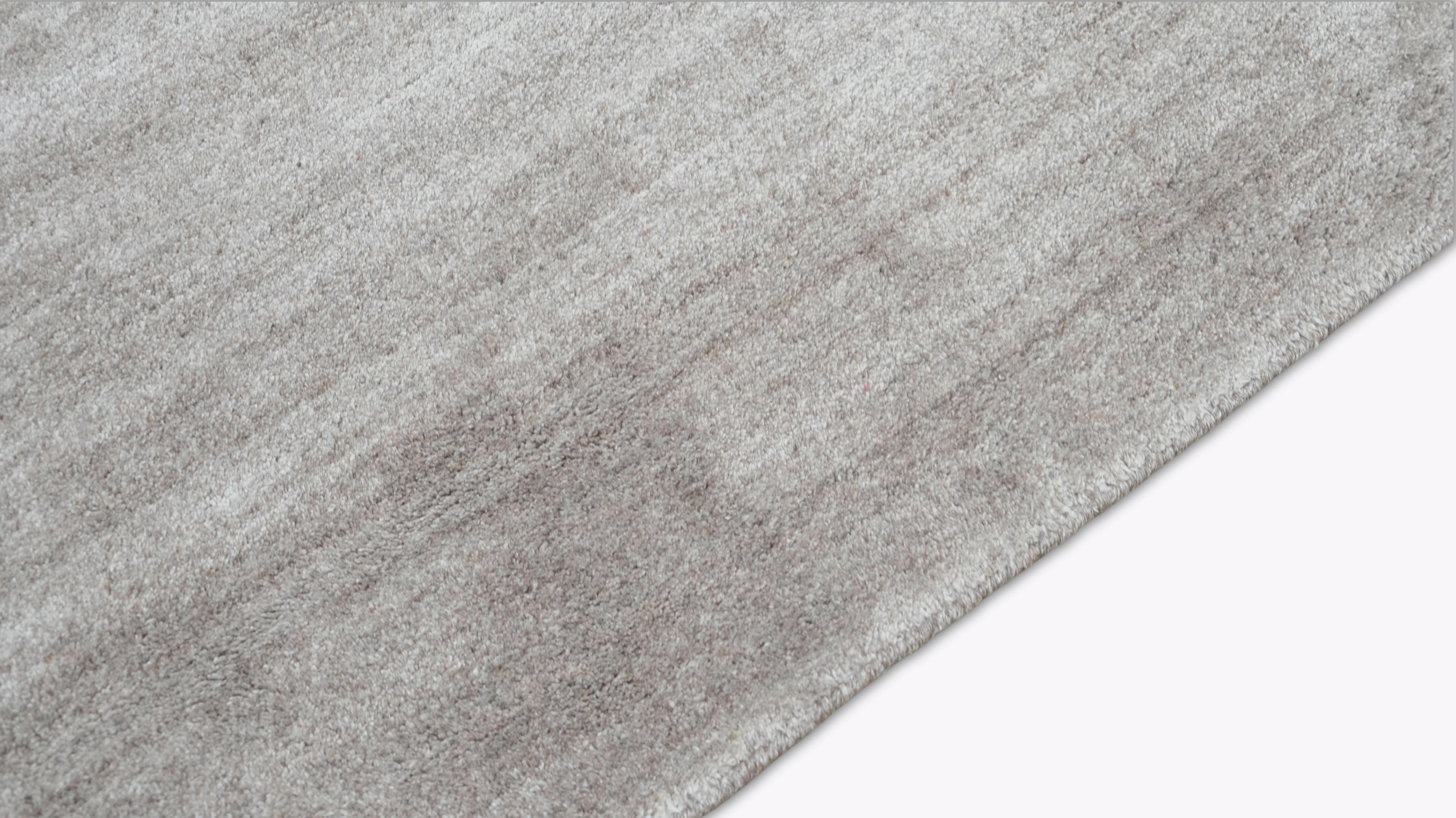 Tappeto The Modern Scandinavian Greige 5'1''x7'6'' In condizioni Nuovo in vendita a Torrance, CA