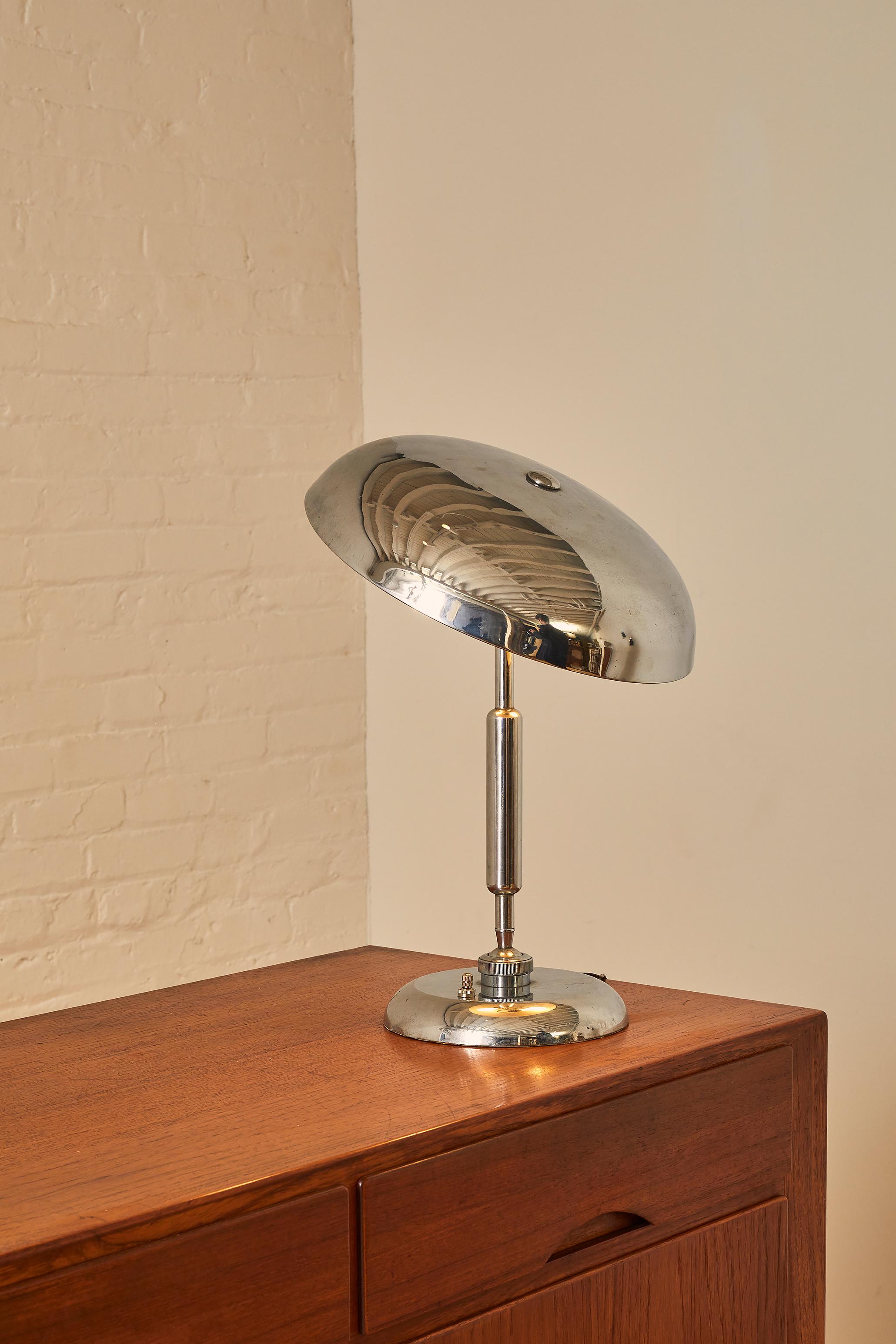 Mid-Century Modern Ministerial Lamp by Giovanni Michelucci