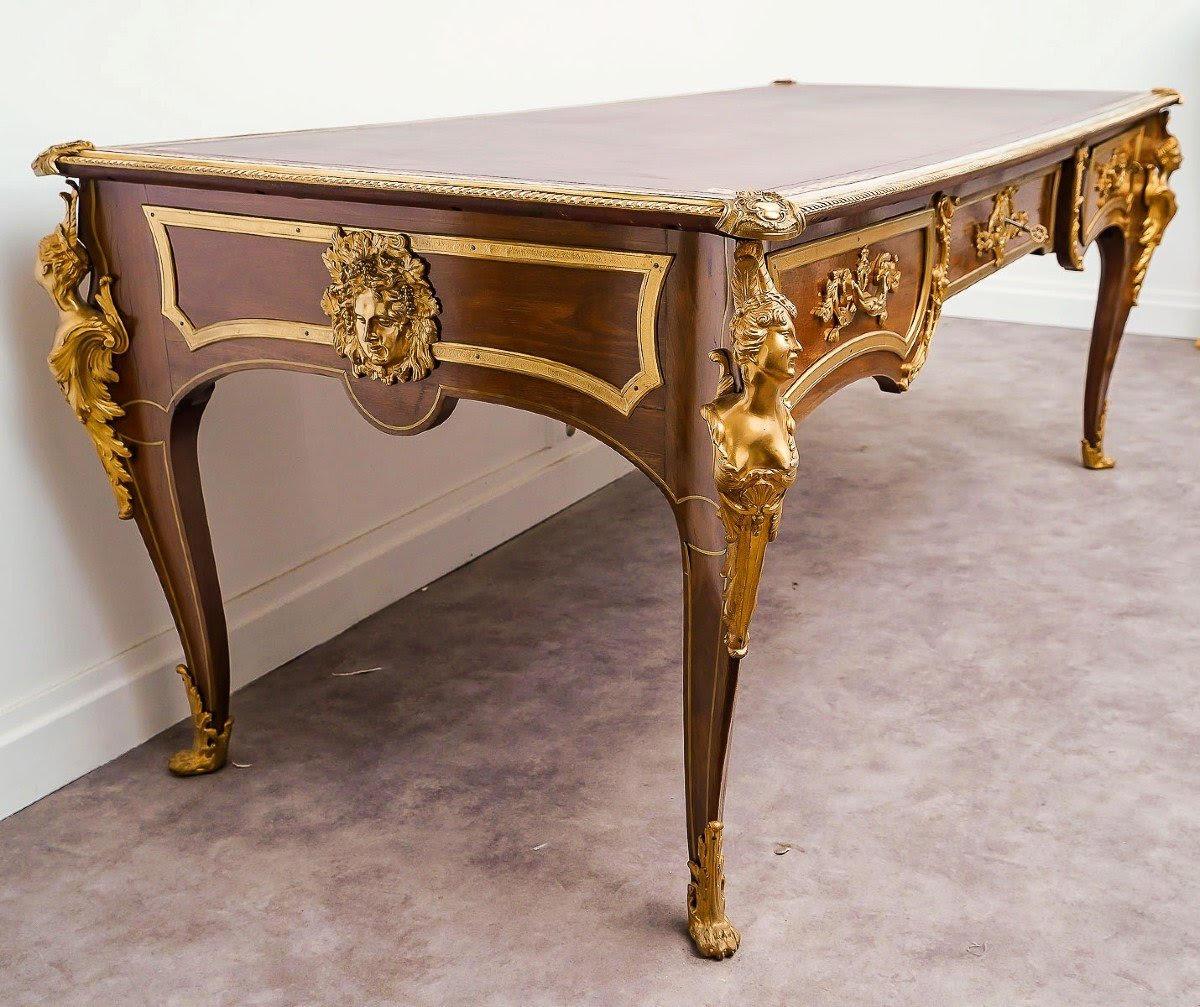 French Minister's Desk, Regence Style, Late 19th Century or Early 20th Century. For Sale