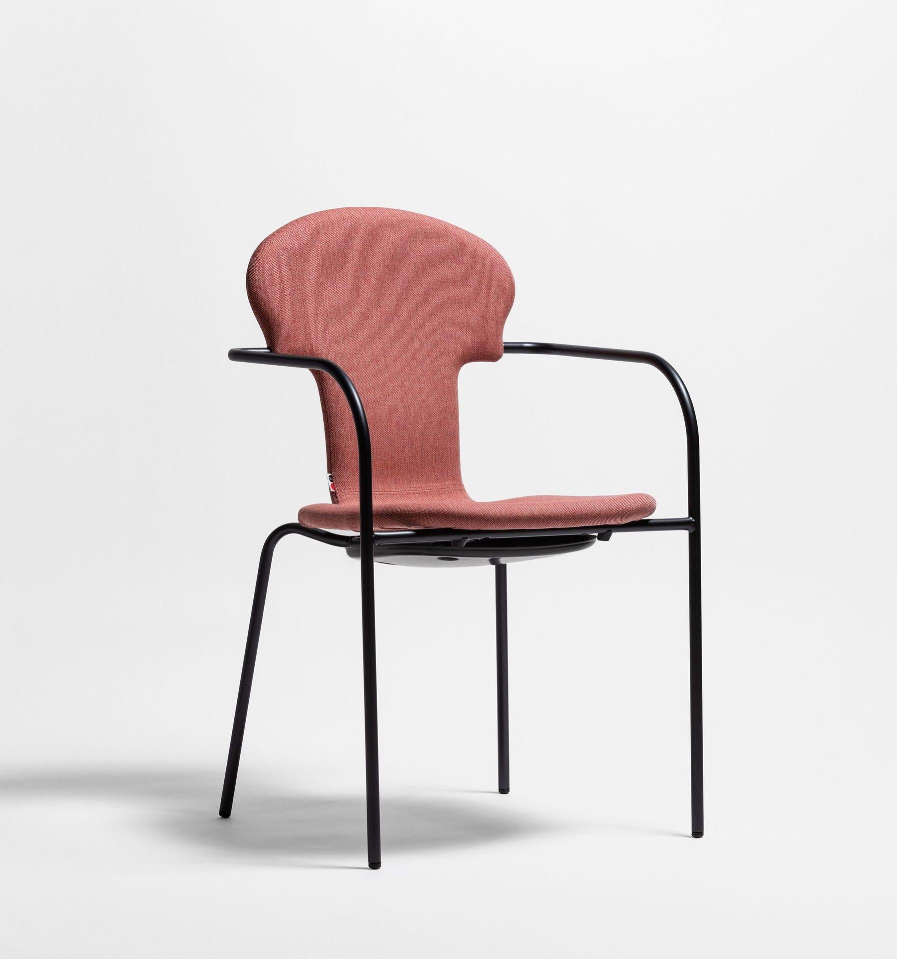 Contemporary Minivarius Chair by Oscar Tusquets