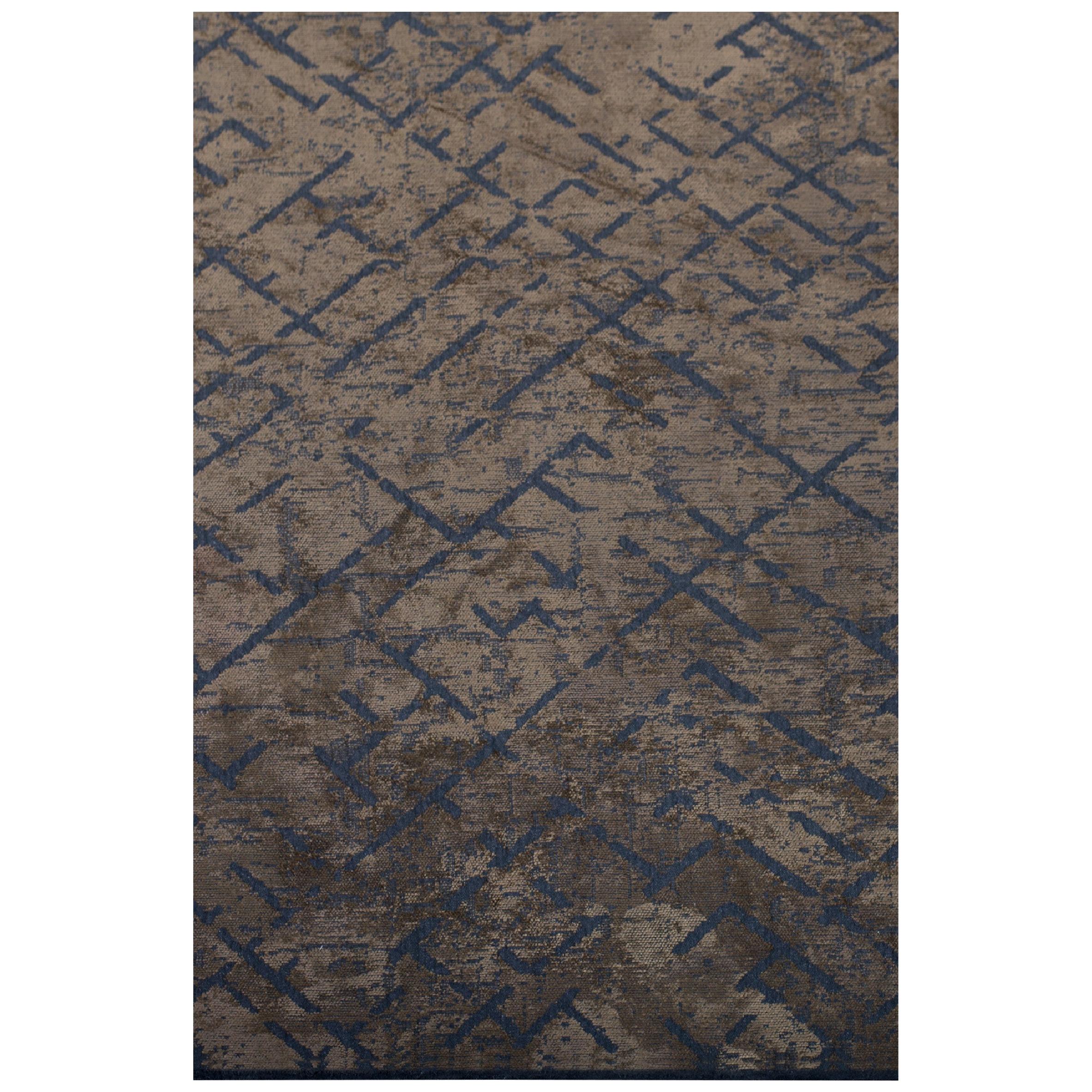 Zeitgenössischer, weicher Semi-Plüsch-Teppich in Nerzbraun und Blau mit abstraktem Muster im Angebot