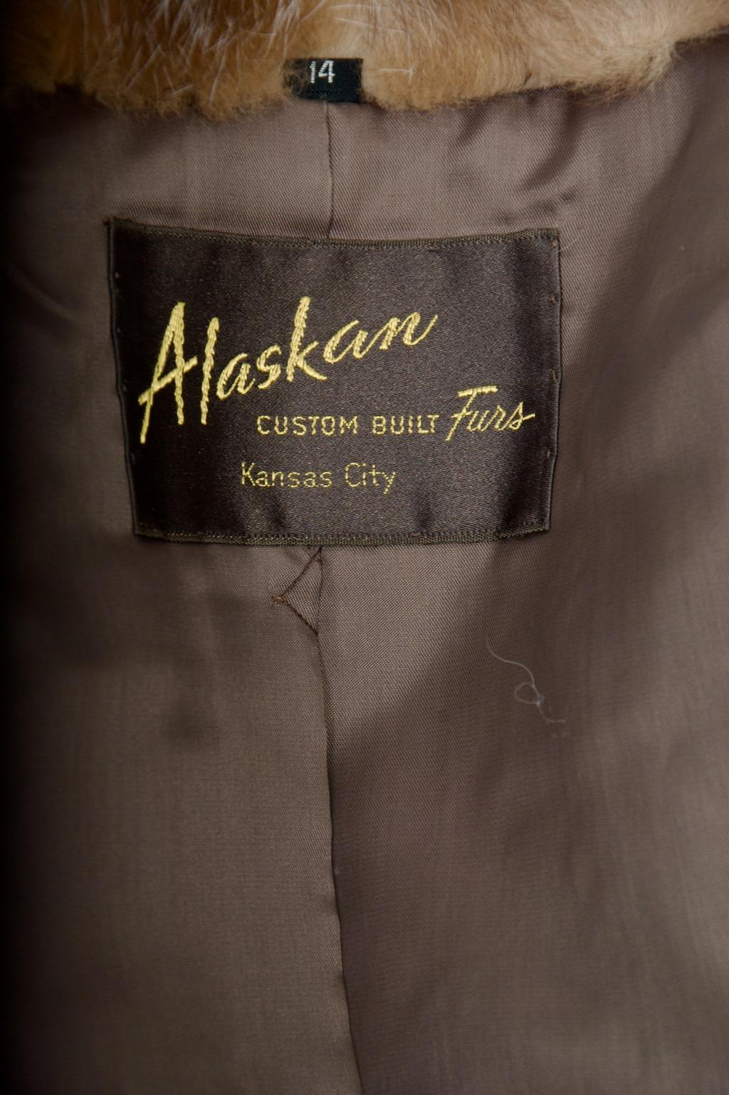 Nerz Cabrio Jacke/Weste mit Fuchsbesatz, Large im Angebot 11