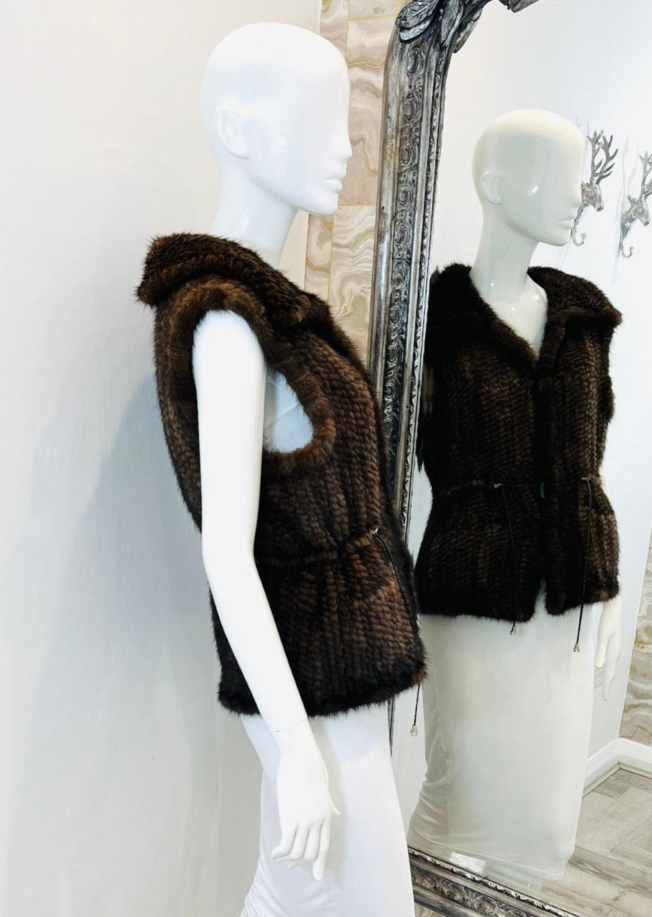 Mink Fur Drawstring Detailed Gilet In Excellent Condition In London, GB