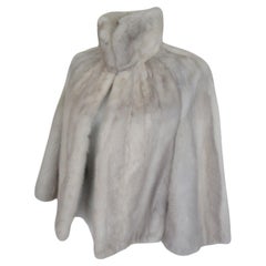 Used Mink Fur Off White Cape Stole