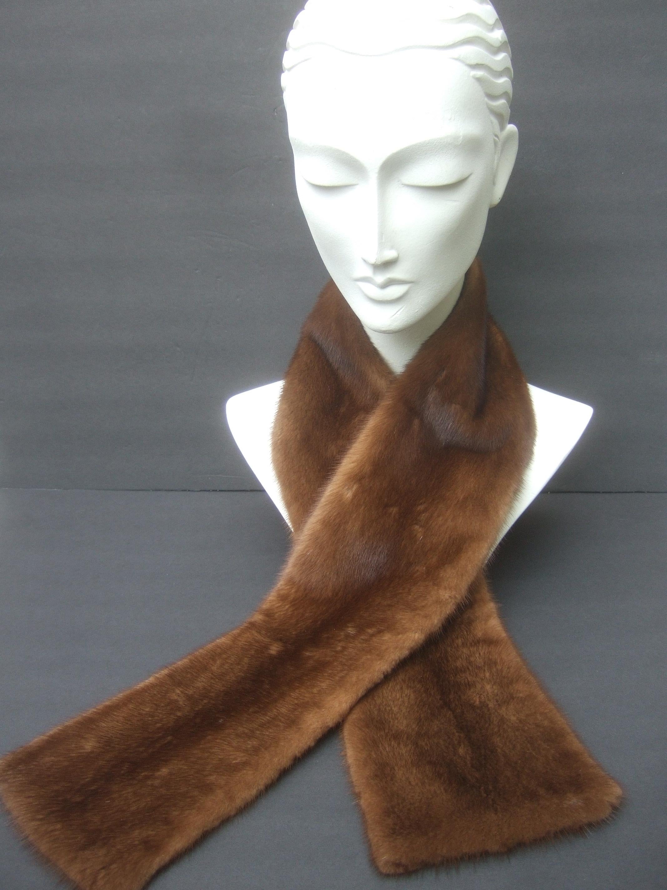 Brown Mink Fur Plush Collar Designed by Pologeorgis from Neiman Marcus c 1990s For Sale