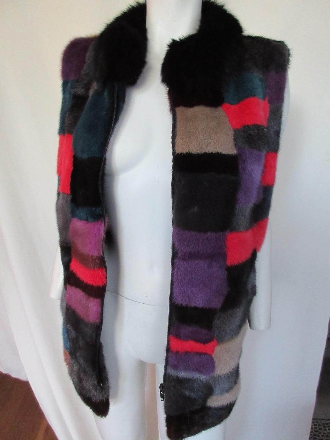 Mink Fur Vest Color Blocking Sleeveless In Excellent Condition For Sale In Amsterdam, NL