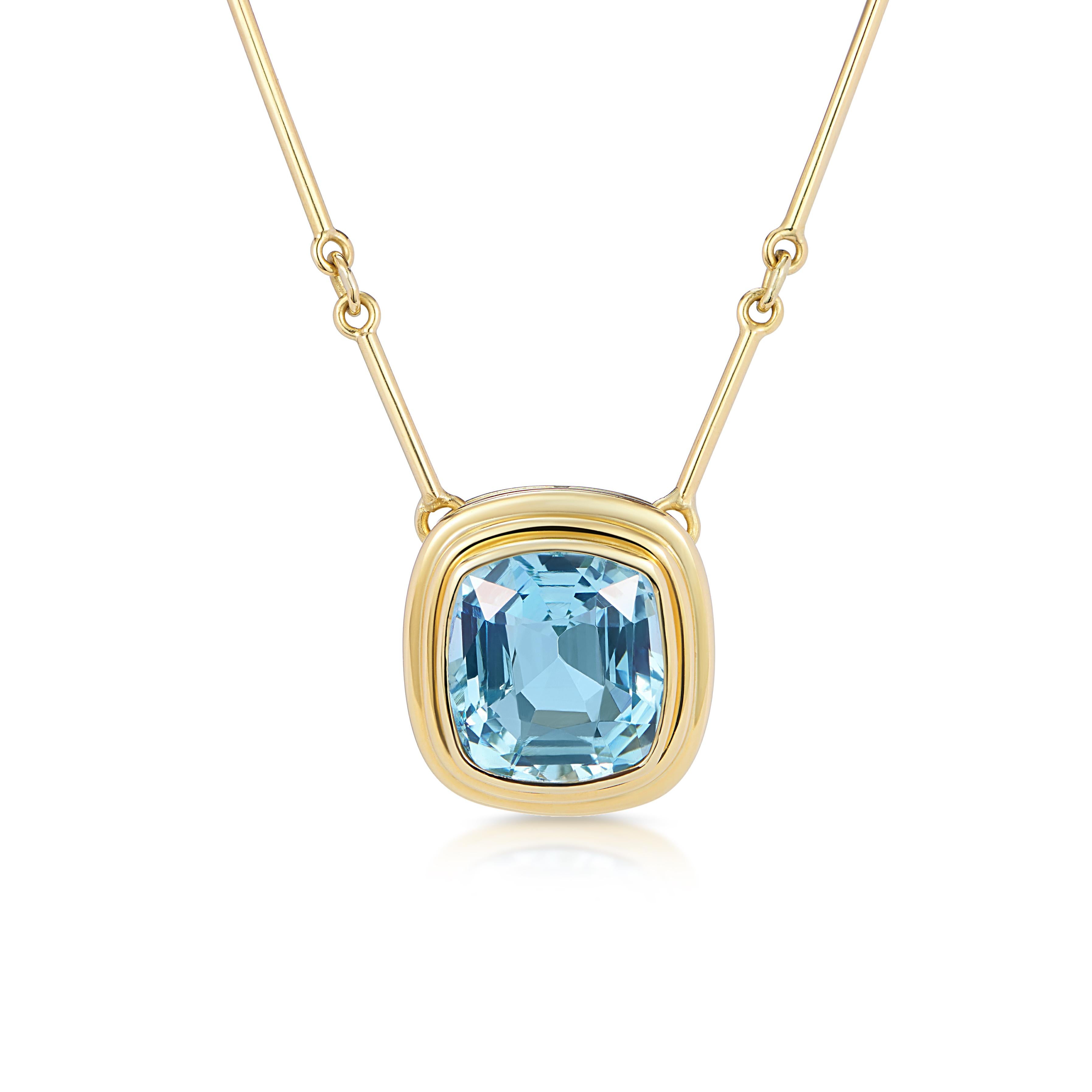 Certified 6.97 Carat Aquamarine Statement Necklace with 18 inch Gold Bar Chain For Sale 3