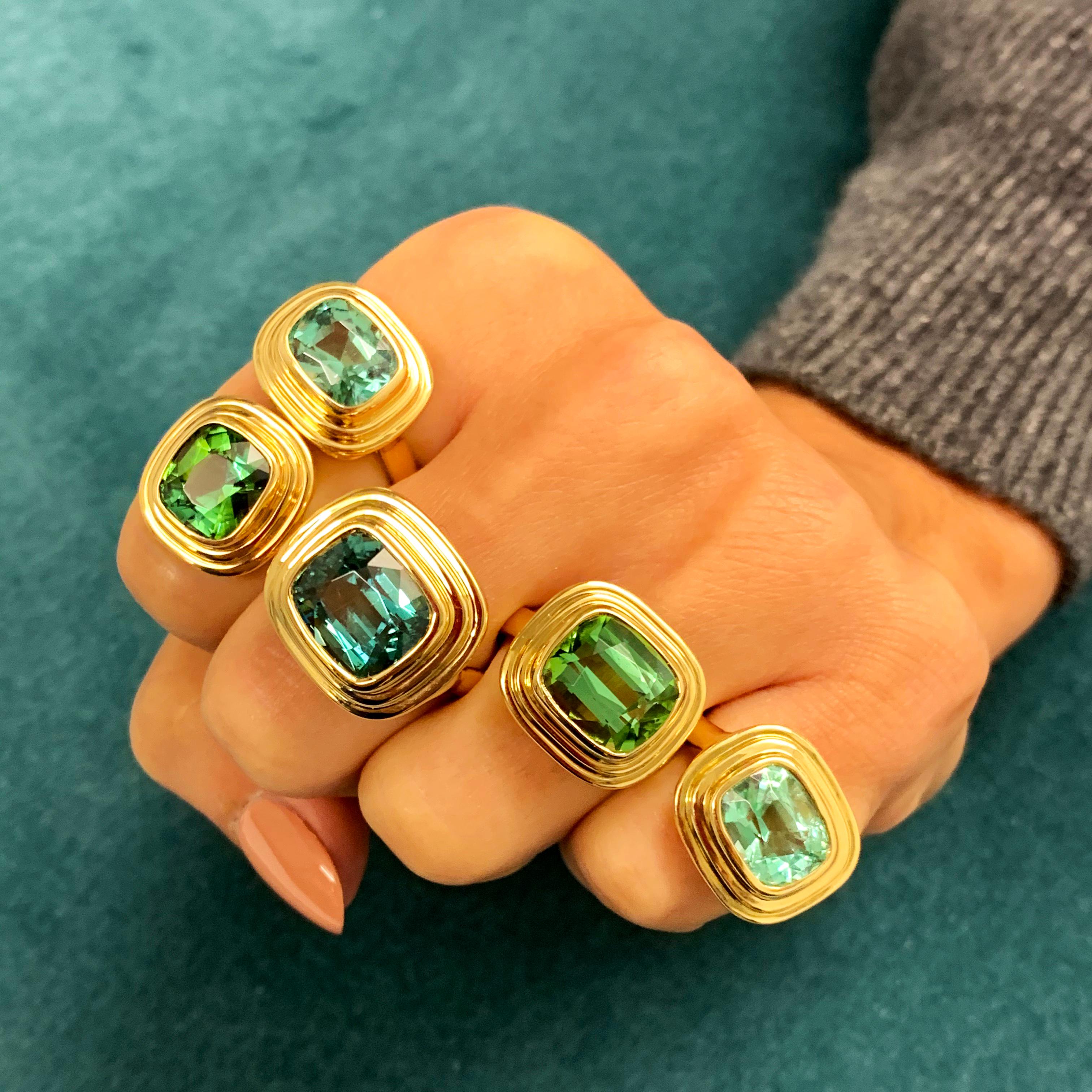 Vivid Green 5.70 Carat Tourmaline 18 Karat Yellow Gold Cocktail Ring 2