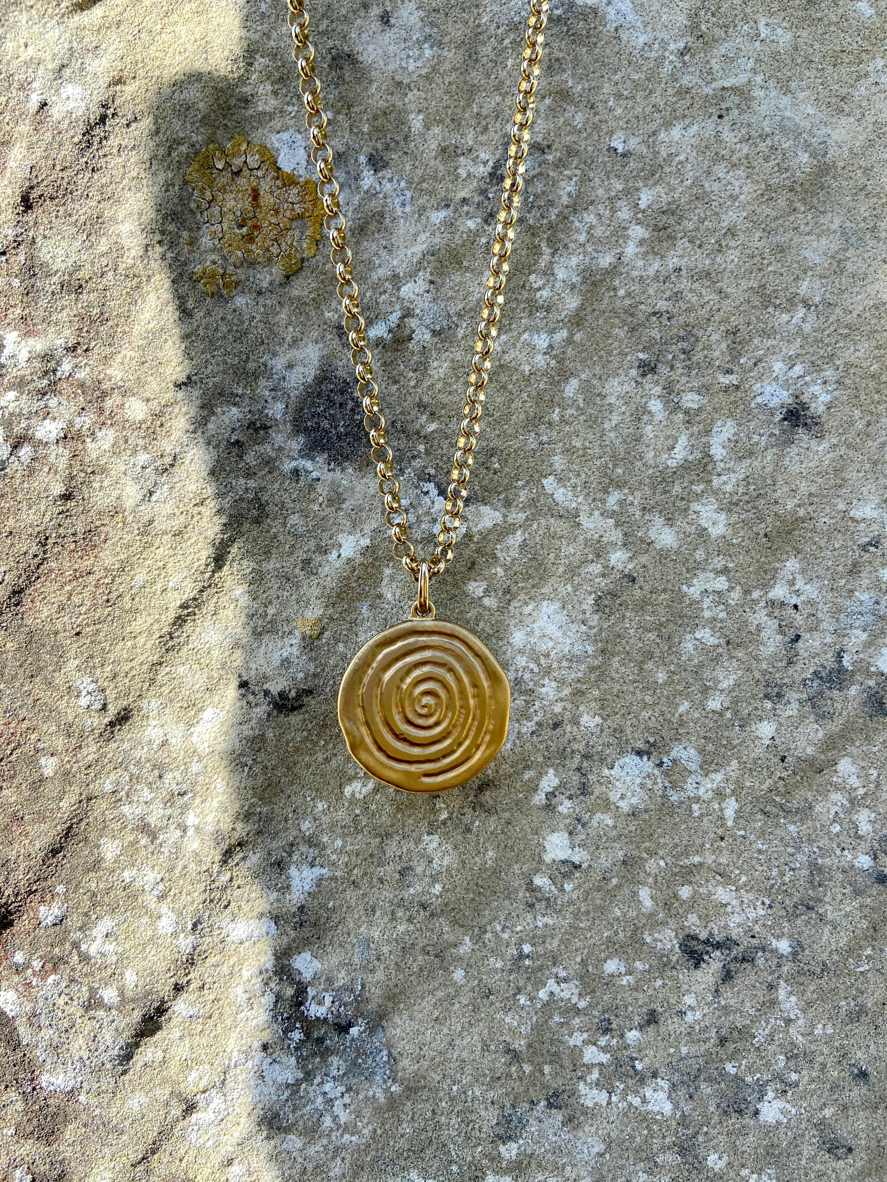 gold spiral necklace