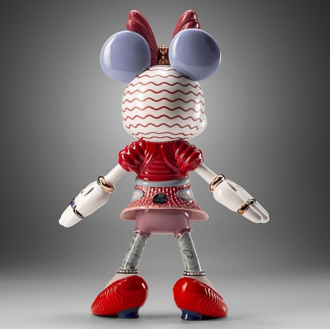 Urban Minerva designed by Elena Salmistraro for Bosa is a sculpture made of ceramic, with handmade multicolored decorations. The sculpture was born from a collaboration between Bosa and Disney and reinterprets the style of Minnie, in a modern and