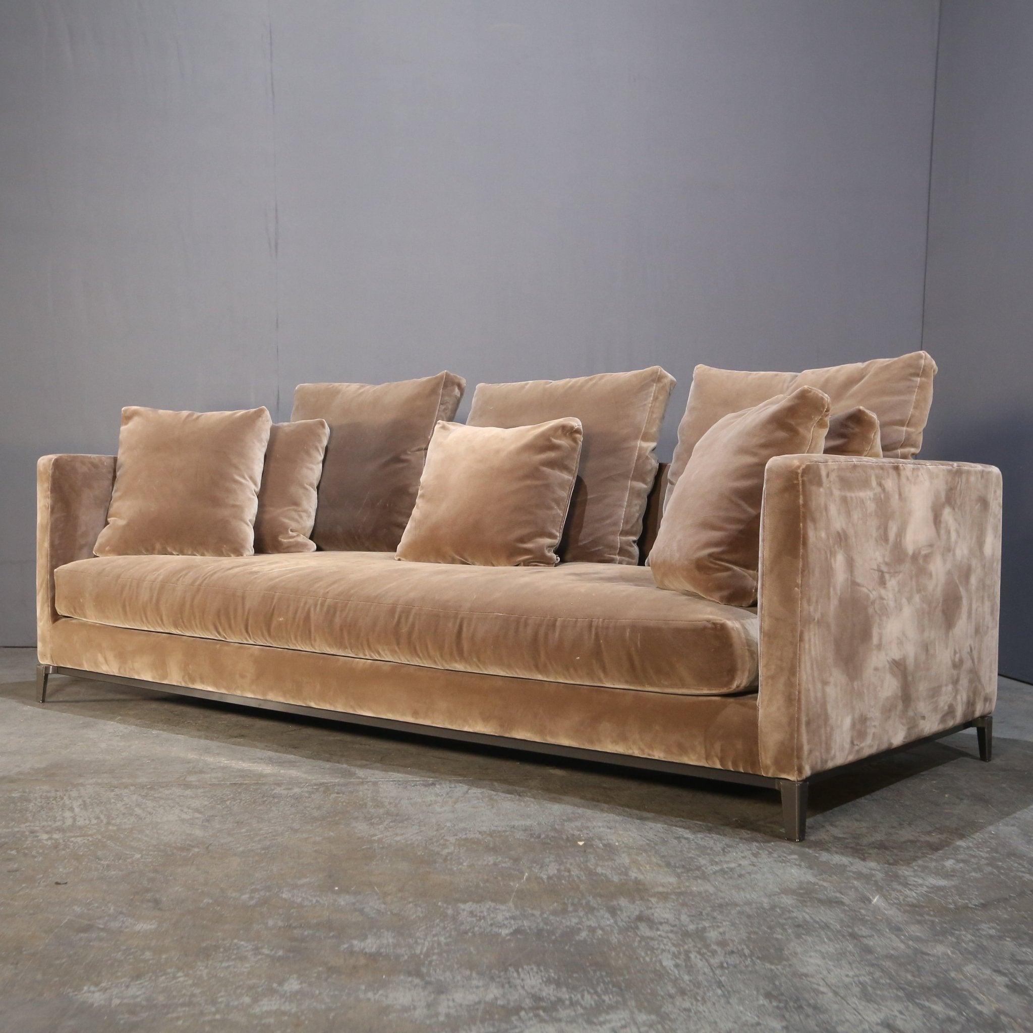 Modern Minotti Andersen Three Seater Slim Sofa For Sale
