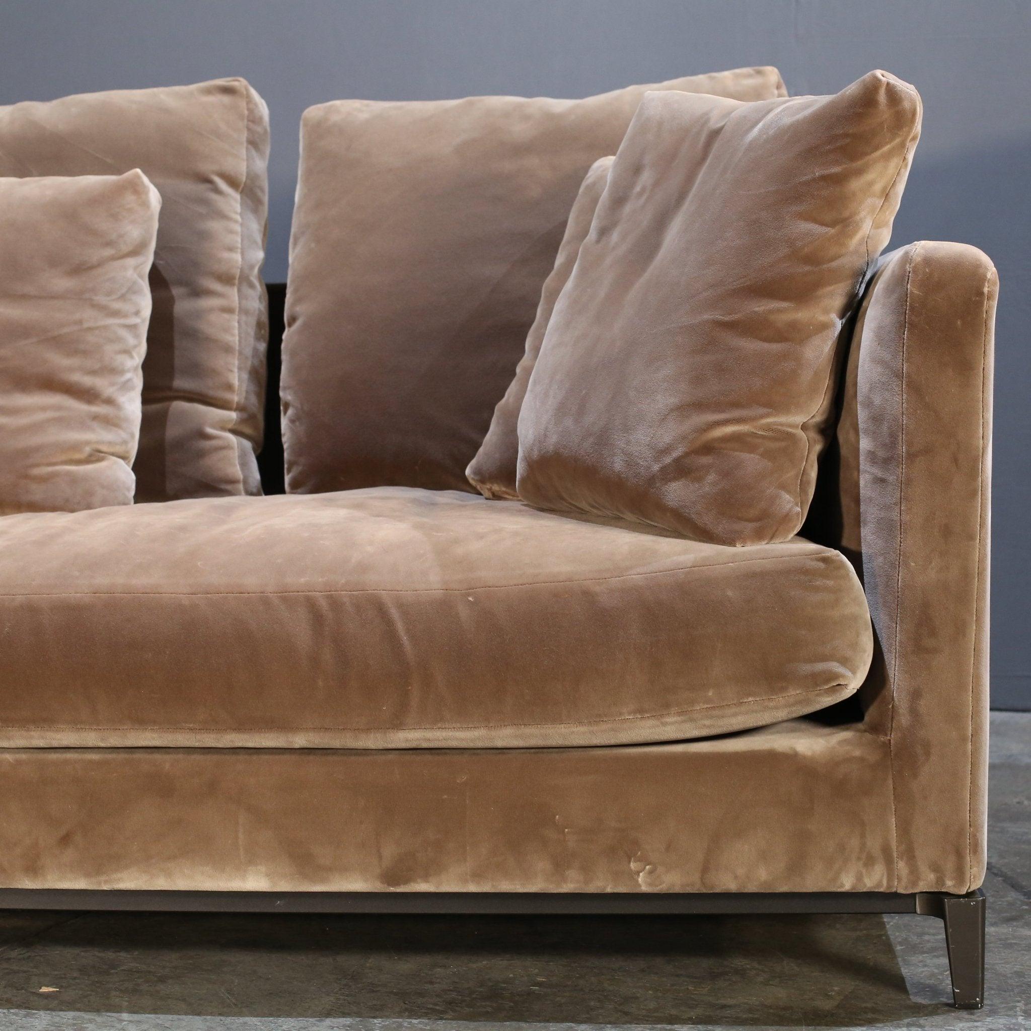 Contemporary Minotti Andersen Three Seater Slim Sofa For Sale