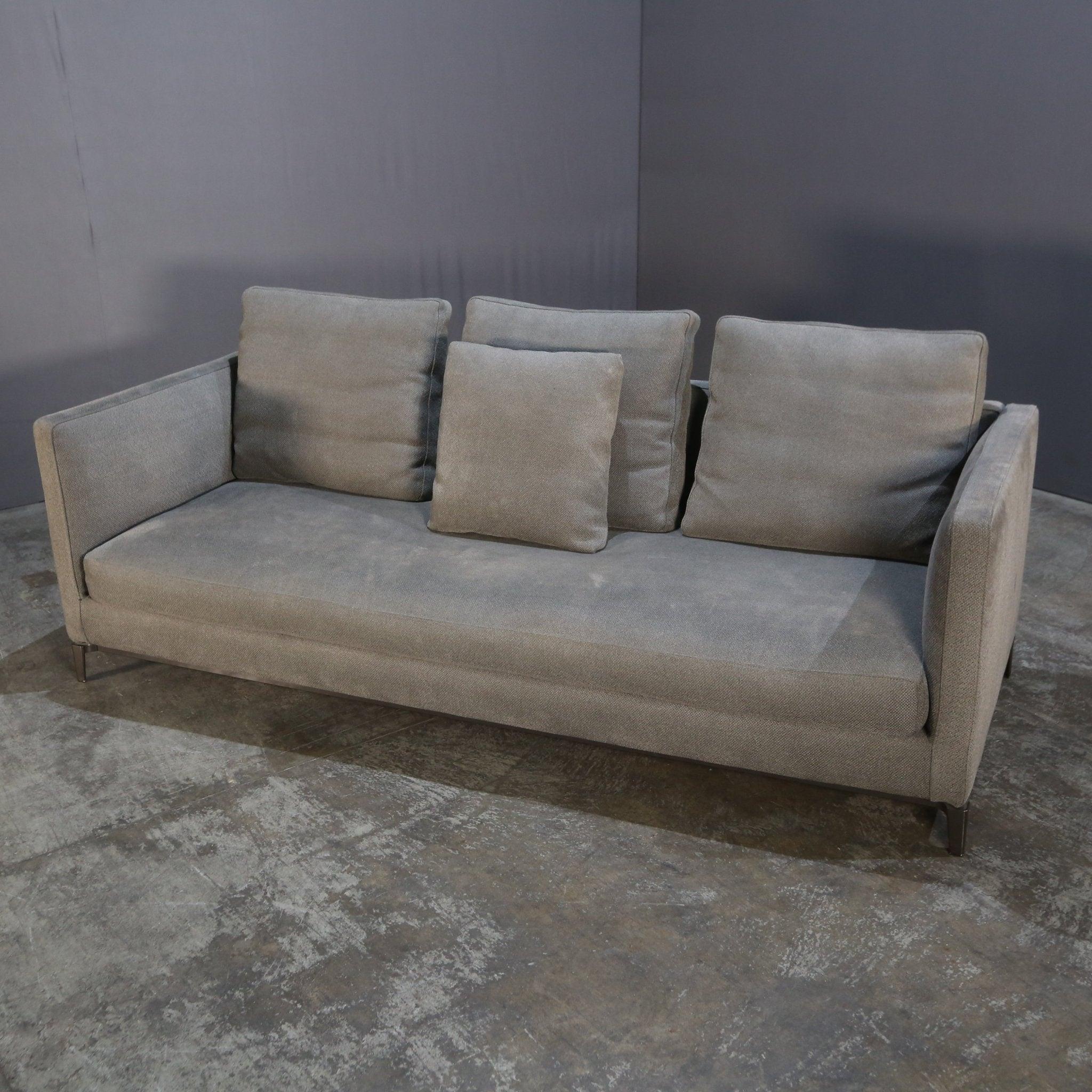 Italian Minotti Andersen Slim Sofa by Rodolfo Dordoni