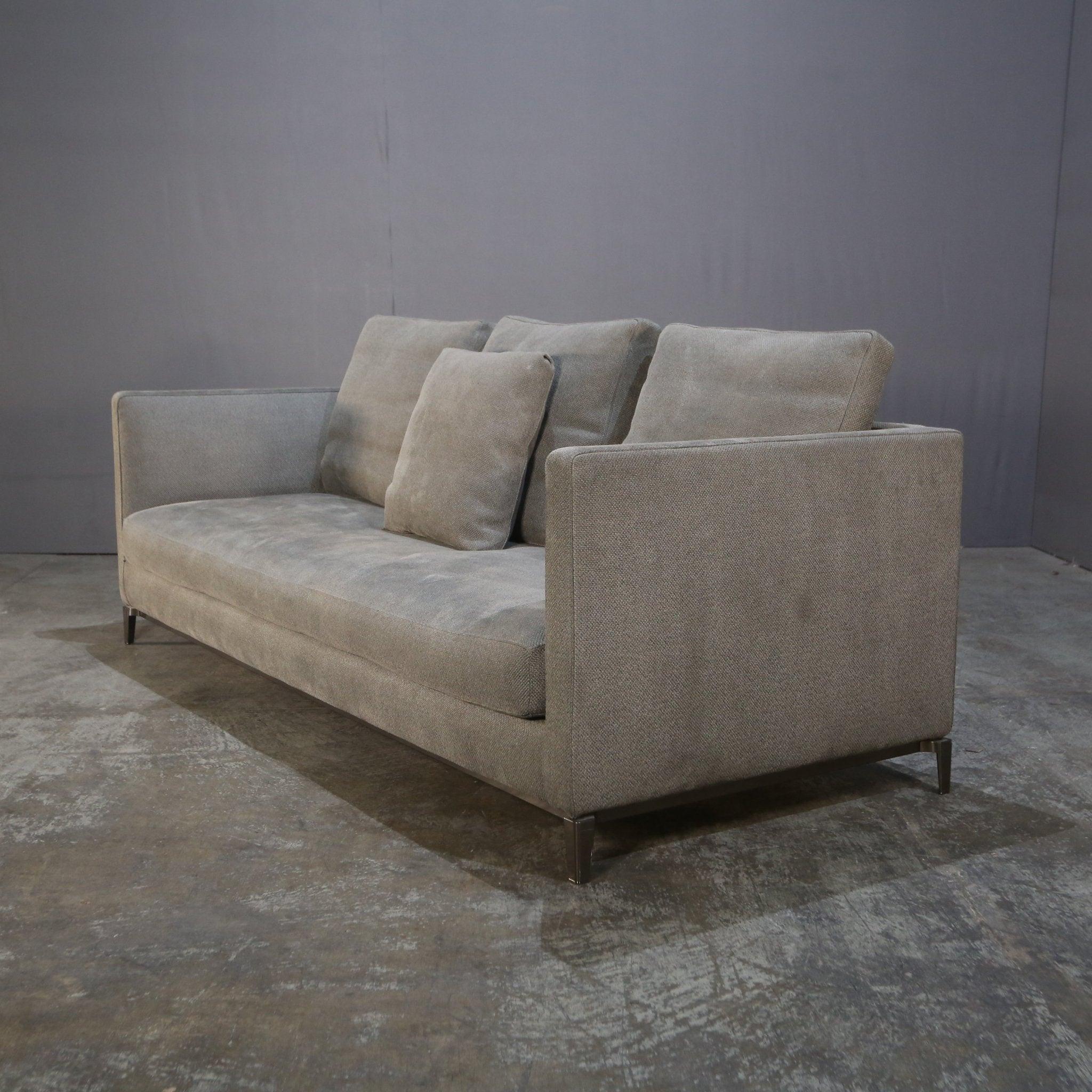 Minotti Andersen Slim Sofa by Rodolfo Dordoni In Good Condition In Basildon, London