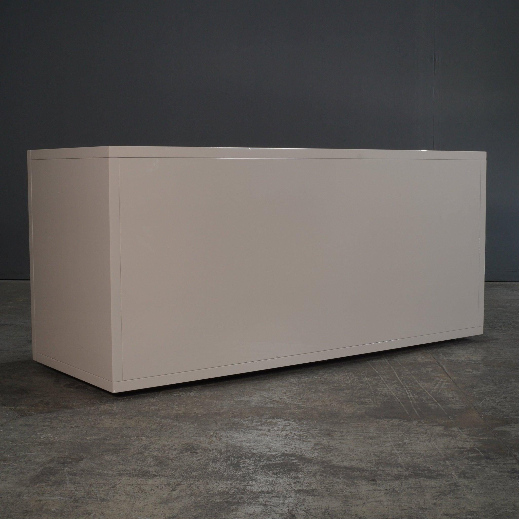 Italian Minotti Archipenko Cream Sideboard by Rodolfo Dordoni