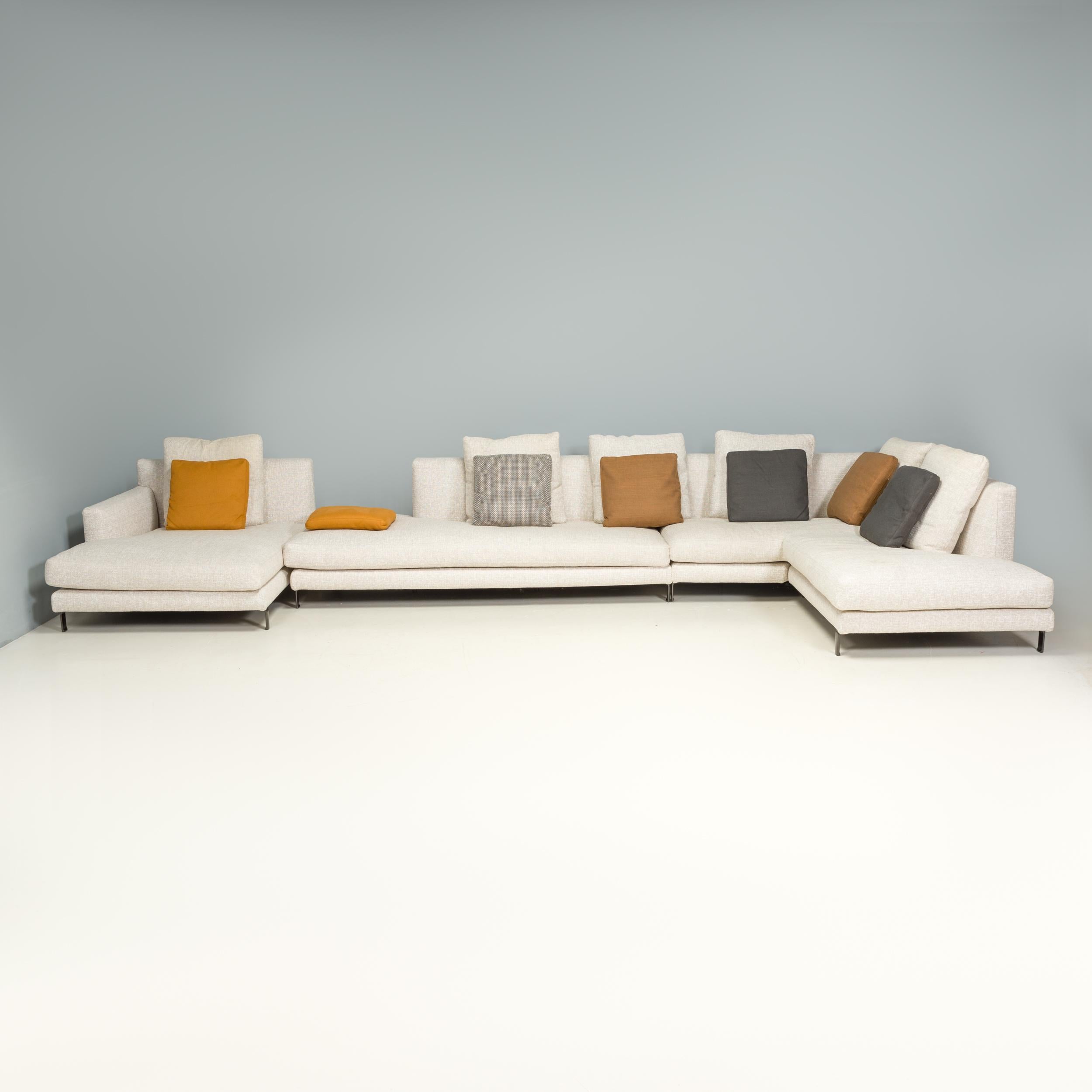 Minotti by Rodolfo Dordoni Allen Beige Corner Sofa & Chaise Longue, Set of 2 In Good Condition For Sale In London, GB