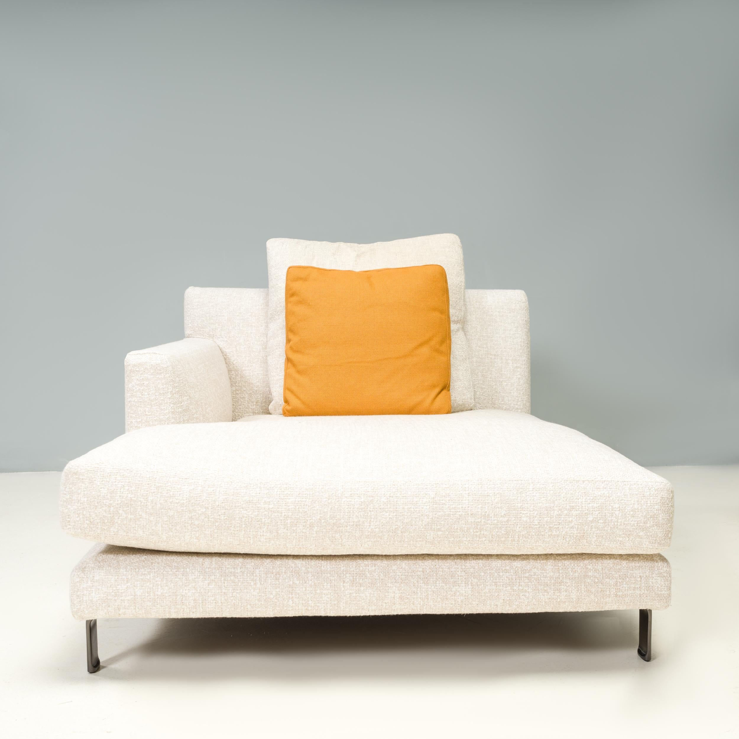 Contemporary Minotti by Rodolfo Dordoni Allen Beige Corner Sofa & Chaise Longue, Set of 2 For Sale