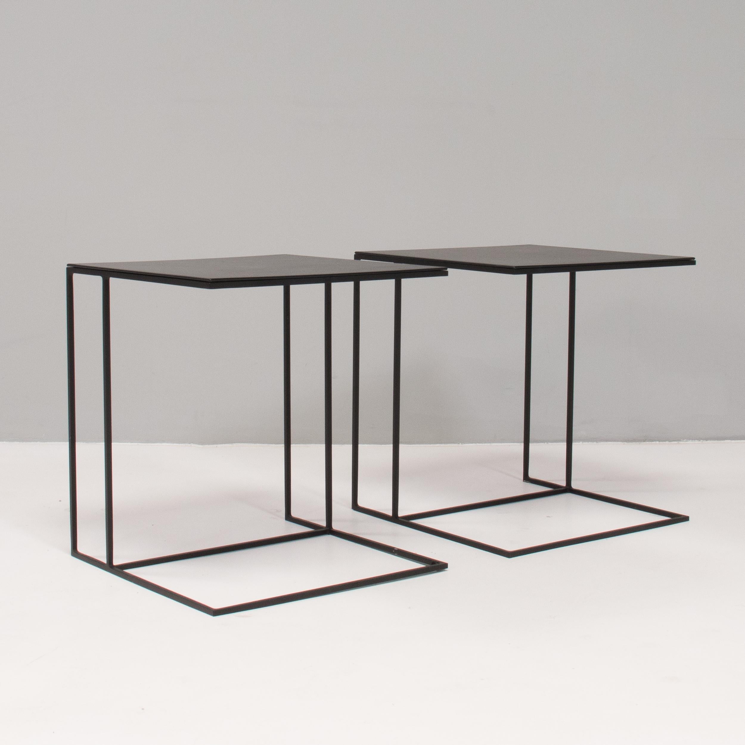 Minotti by Rodolfo Dordoni Leger Black Leather Side Table, Set of Two In Good Condition In London, GB