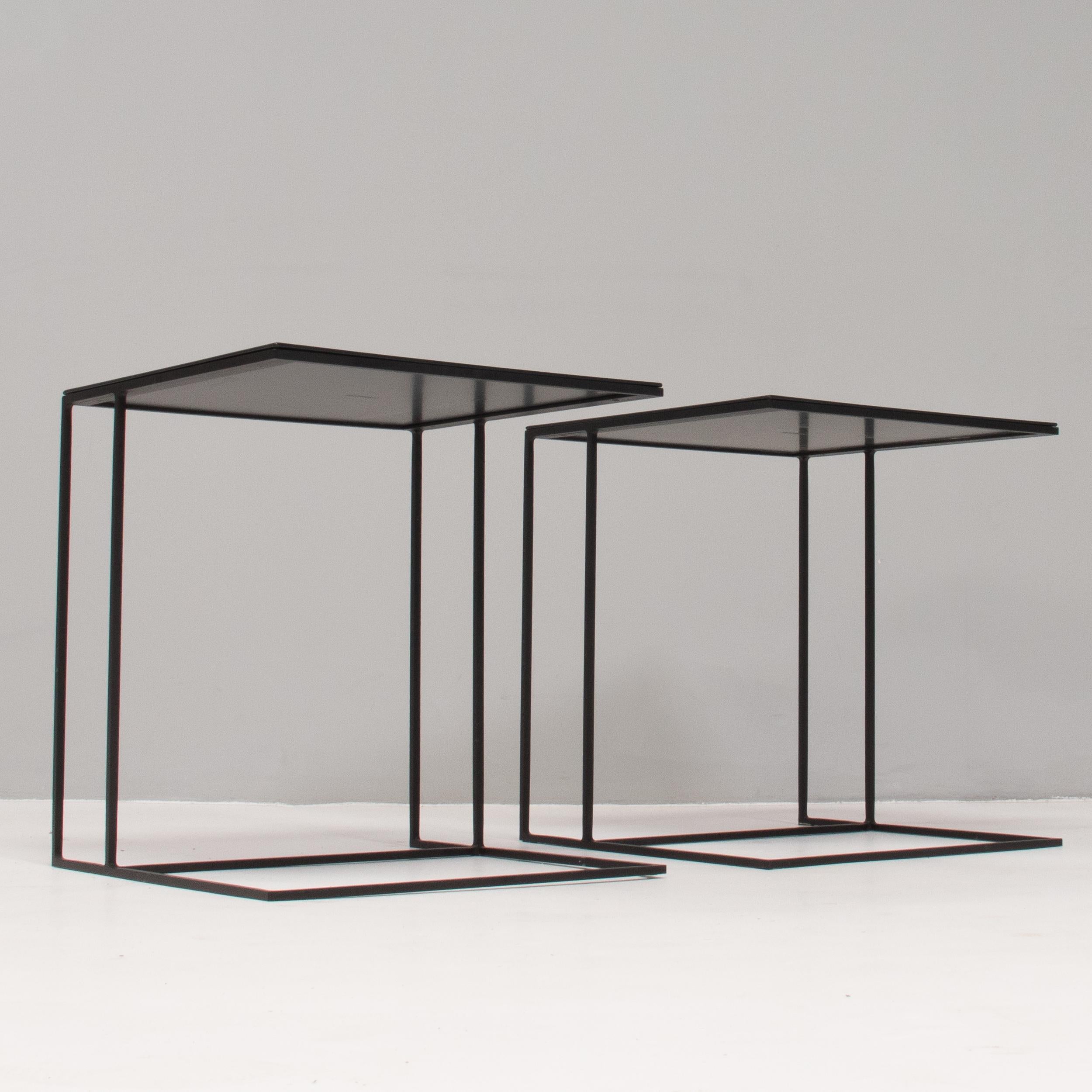Late 20th Century Minotti by Rodolfo Dordoni Leger Black Leather Side Table, Set of Two