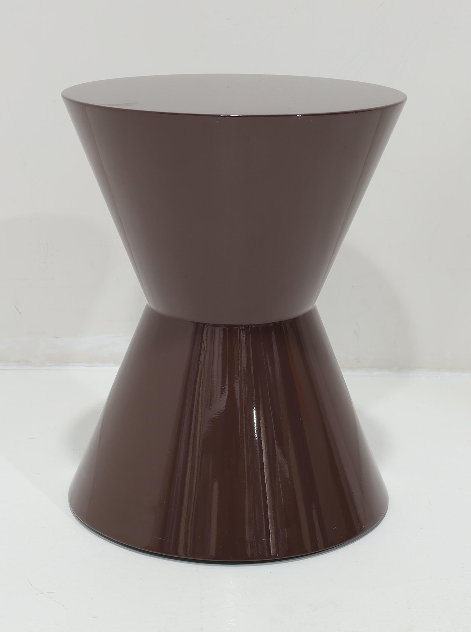 Minotti Cesar Tisch in Pflaume Glänzend Lack (21. Jahrhundert und zeitgenössisch) im Angebot