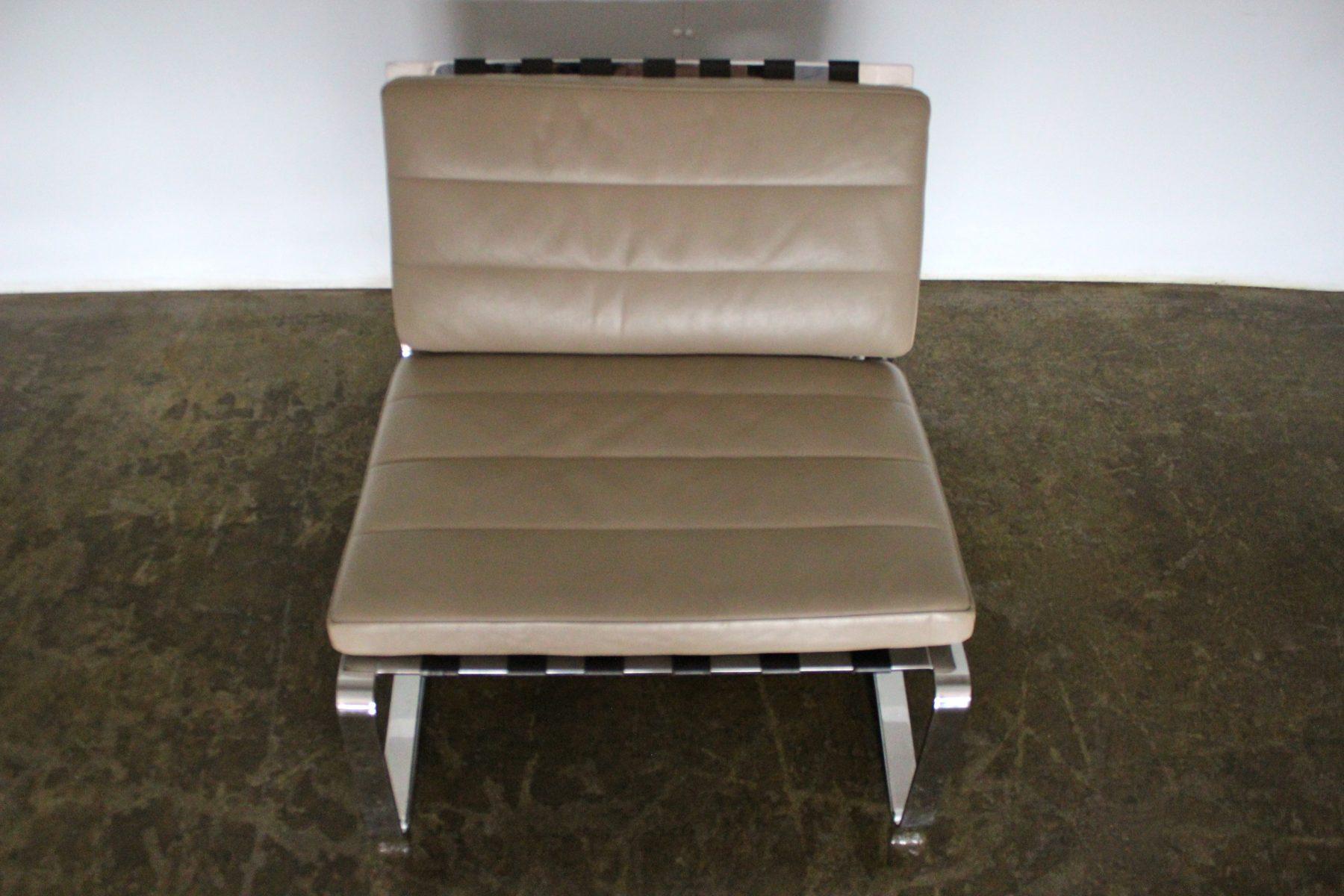 Contemporary Minotti “Delaunay” Armchair in Pale-Brown “Pelle” Leather For Sale
