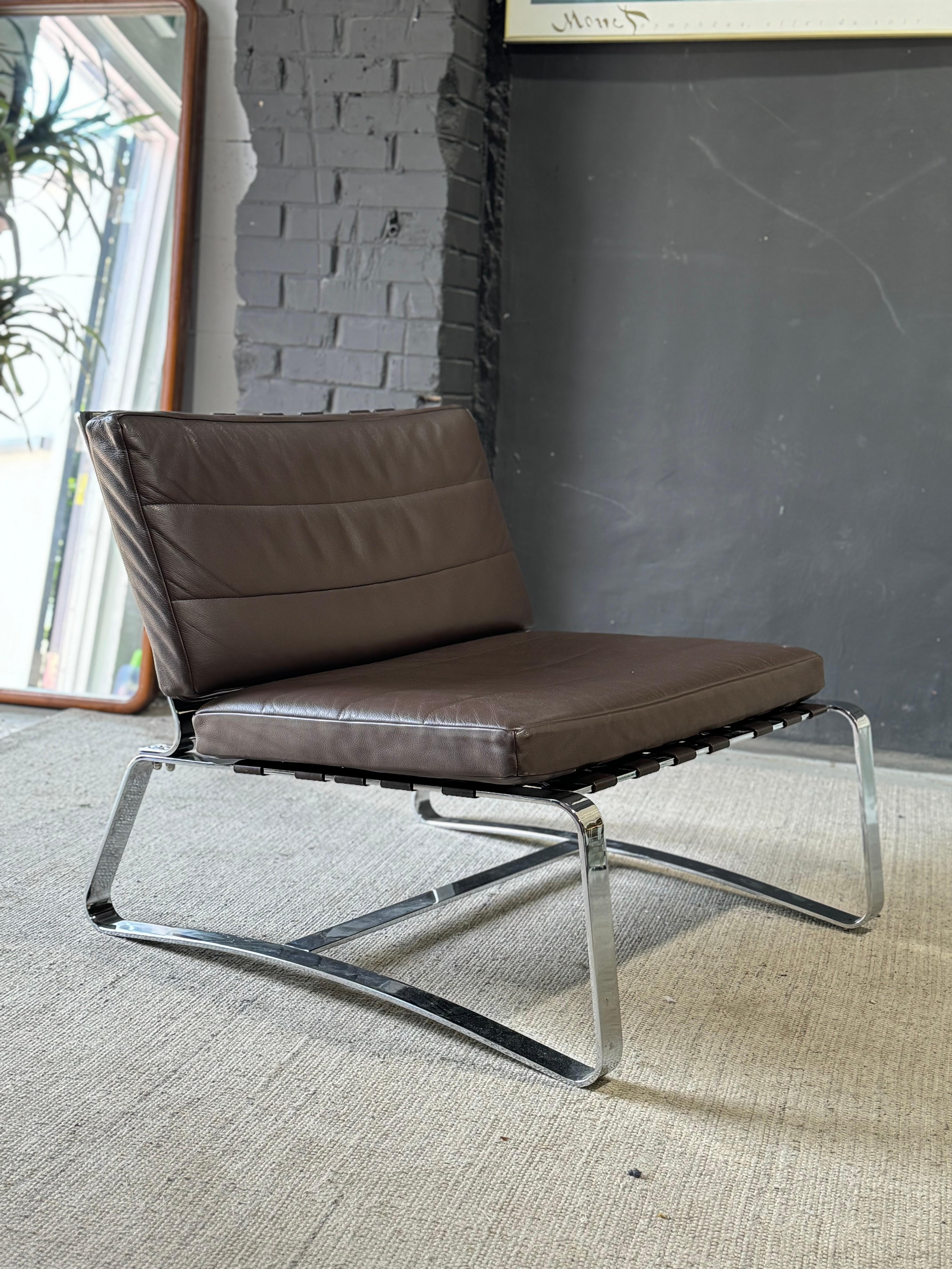 Minotti “Delaunay” Chrome & Leather Lounger For Sale 2
