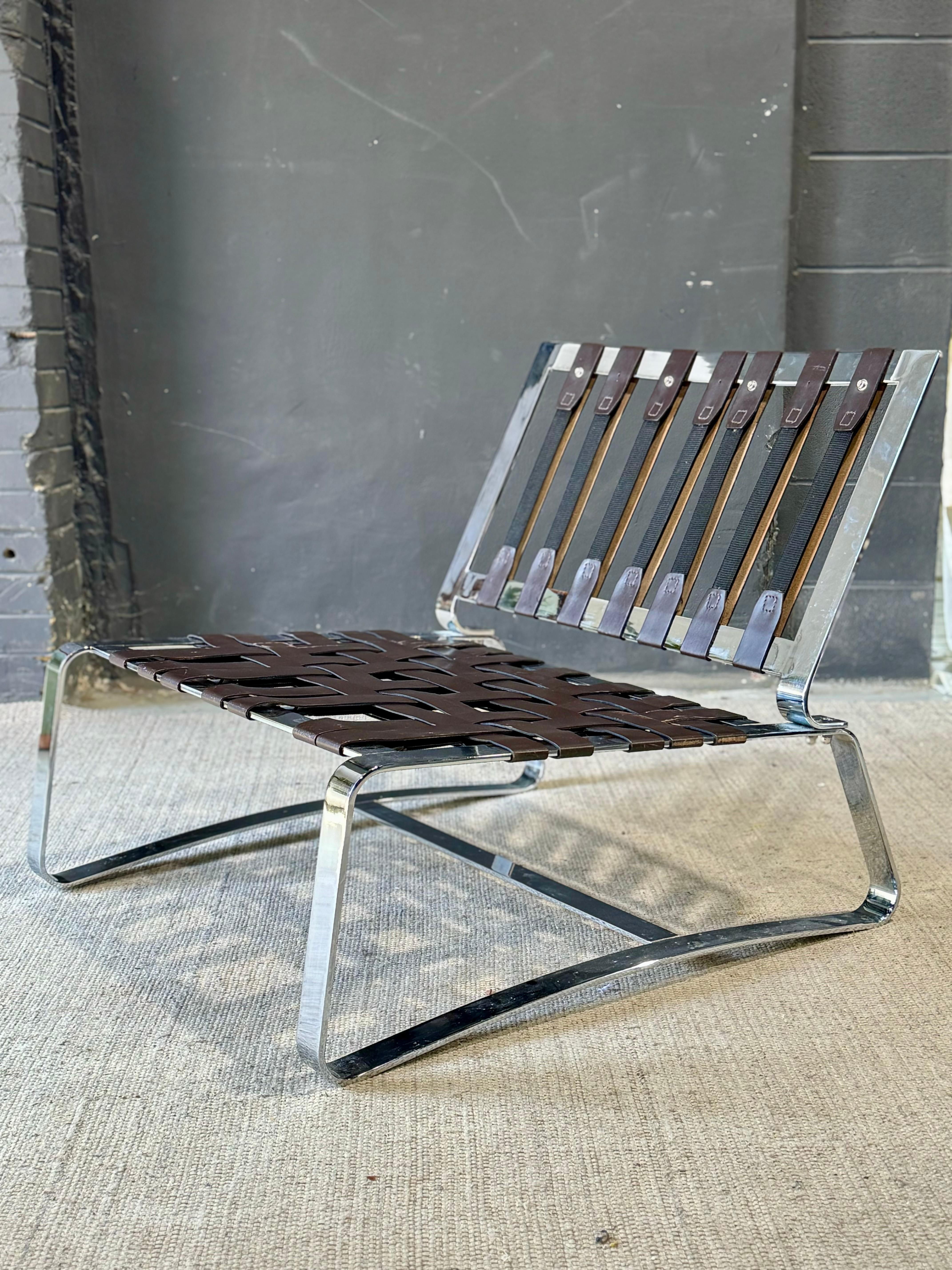 Minotti “Delaunay” Chrome & Leather Lounger For Sale 5