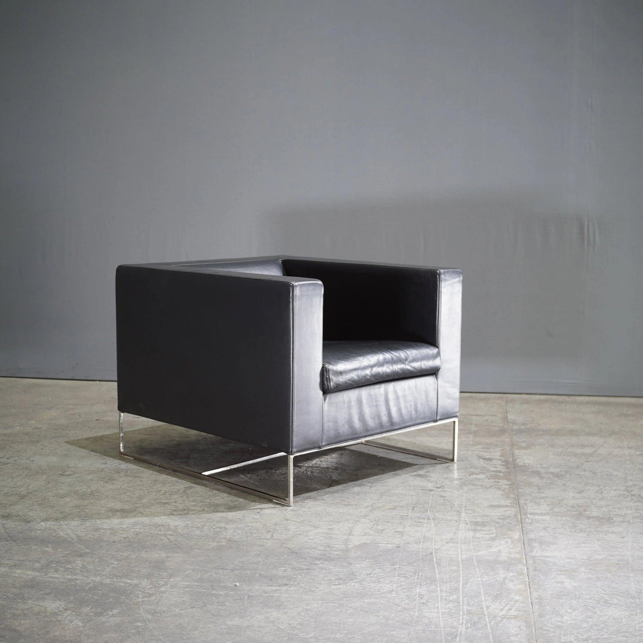 Modern Minotti Klee Leather Chair by Rodolfo Dordoni For Sale