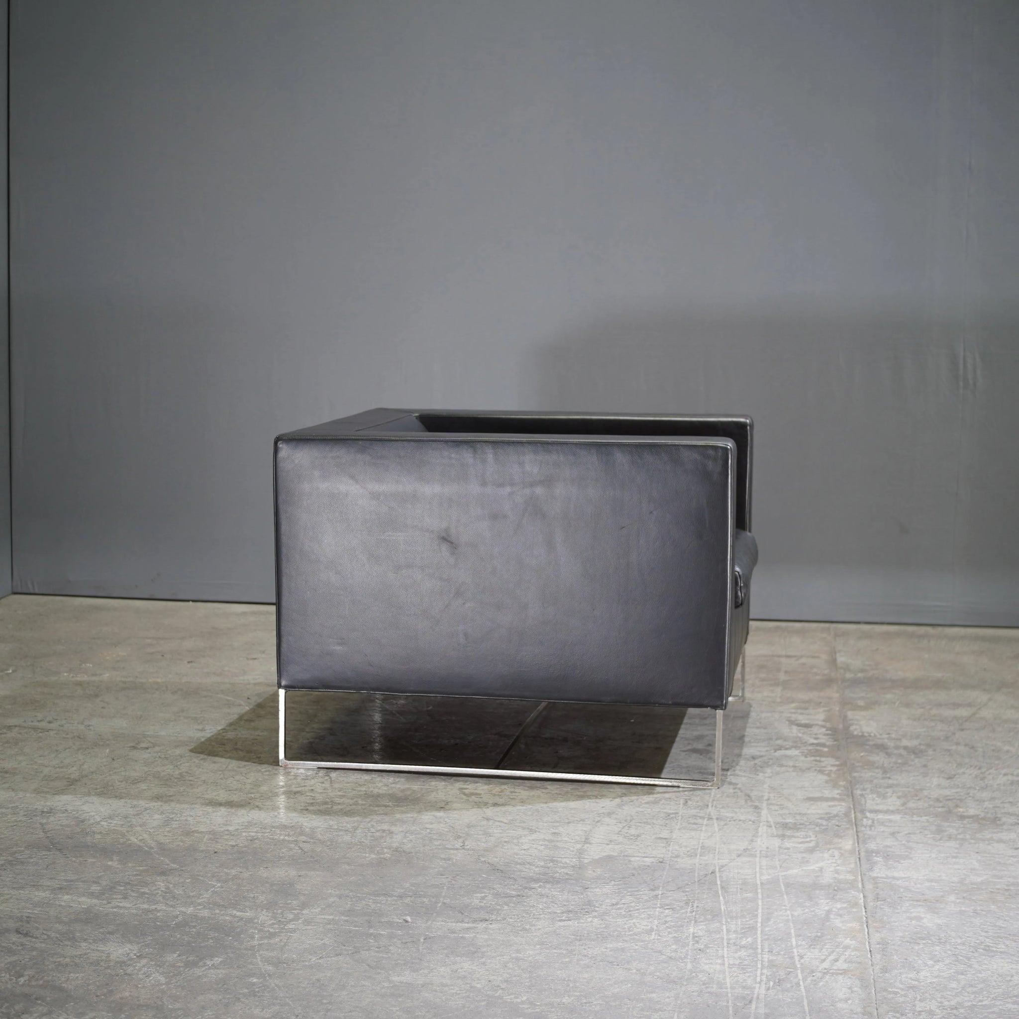 Contemporary Minotti Klee Leather Chair by Rodolfo Dordoni For Sale
