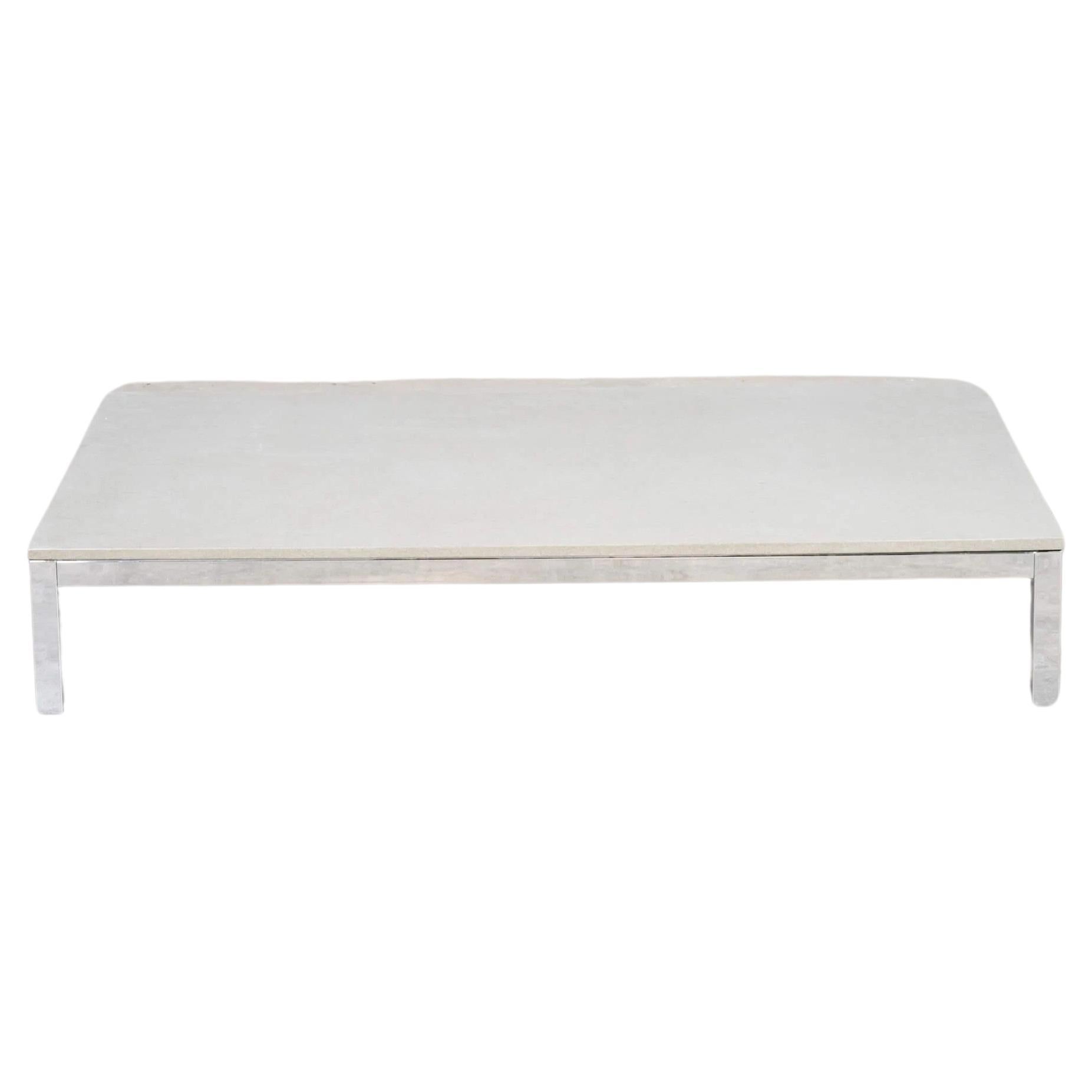 Minotti Table basse à profil bas en chrome avec plateau en pierre