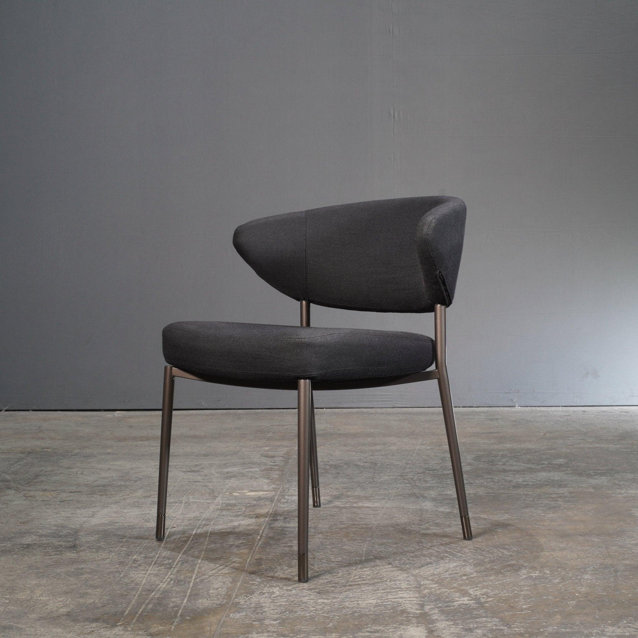 Modern Minotti Mills Dining Chair by Rodolfo Dordoni