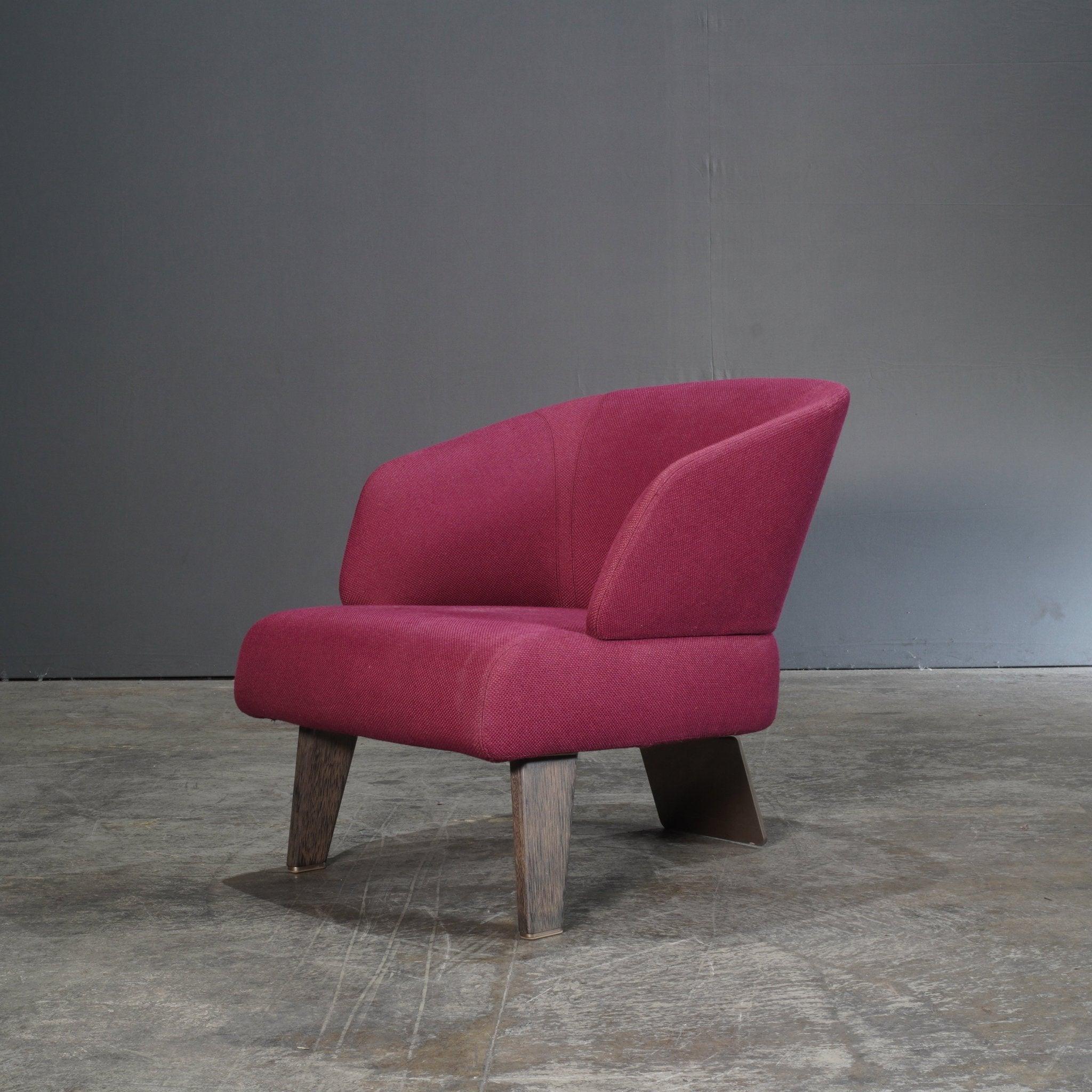 Minotti Pflaumenfarbener Aston-Sessel von Rodolfo Dordoni im Zustand „Gut“ im Angebot in Basildon, London