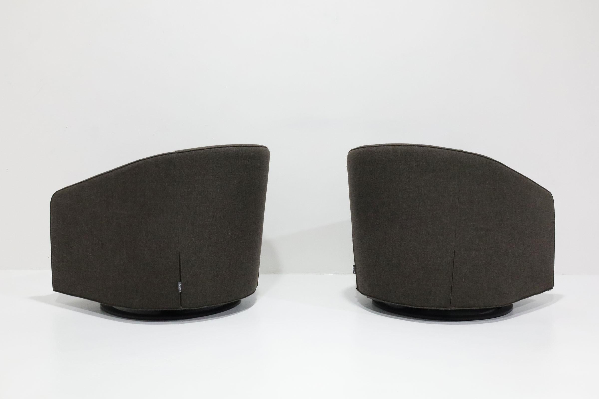 Italian Minotti Portofino Swivel Lounge Chairs, Pair For Sale
