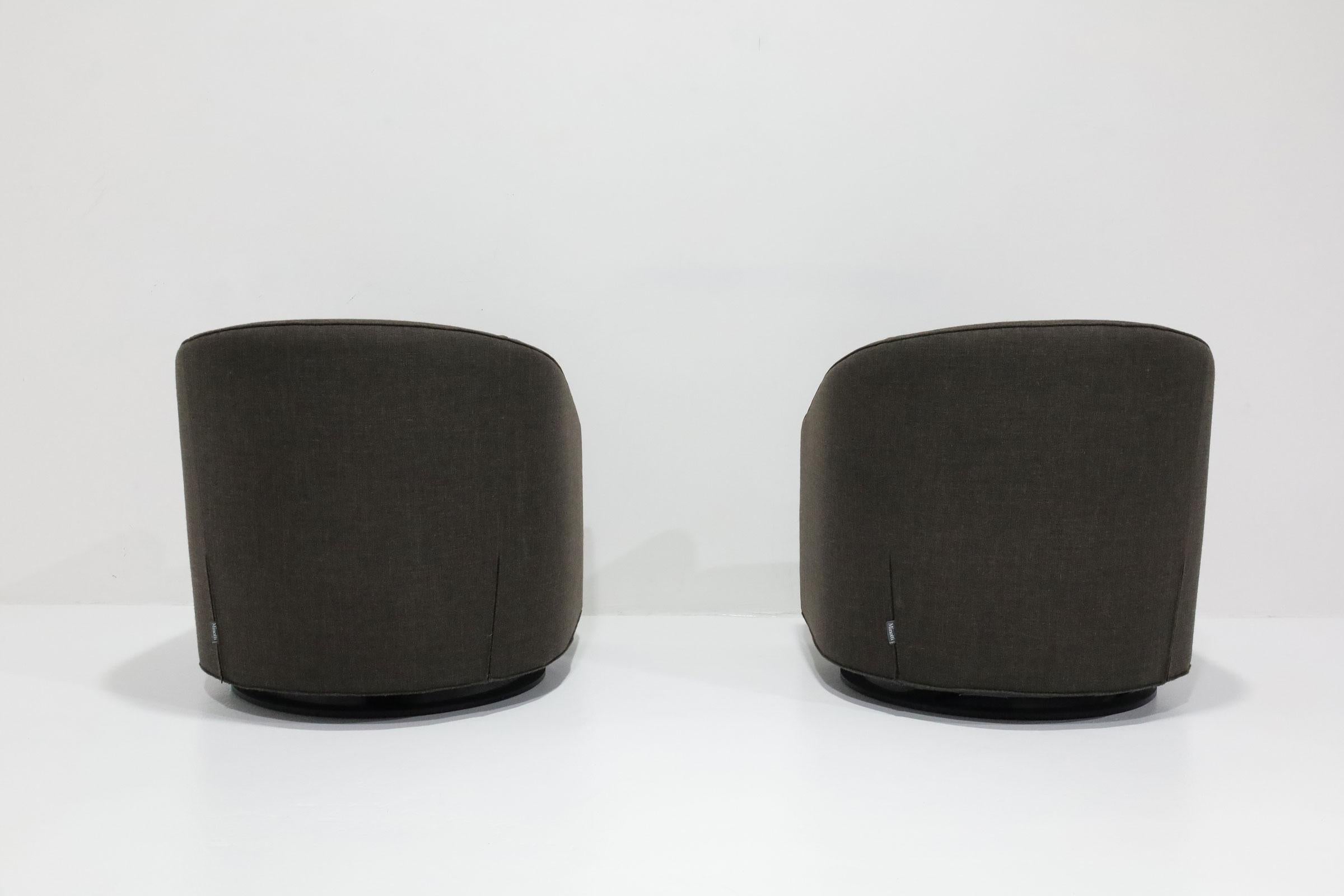 Minotti Portofino Swivel Lounge Chairs, Pair In Good Condition For Sale In Dallas, TX