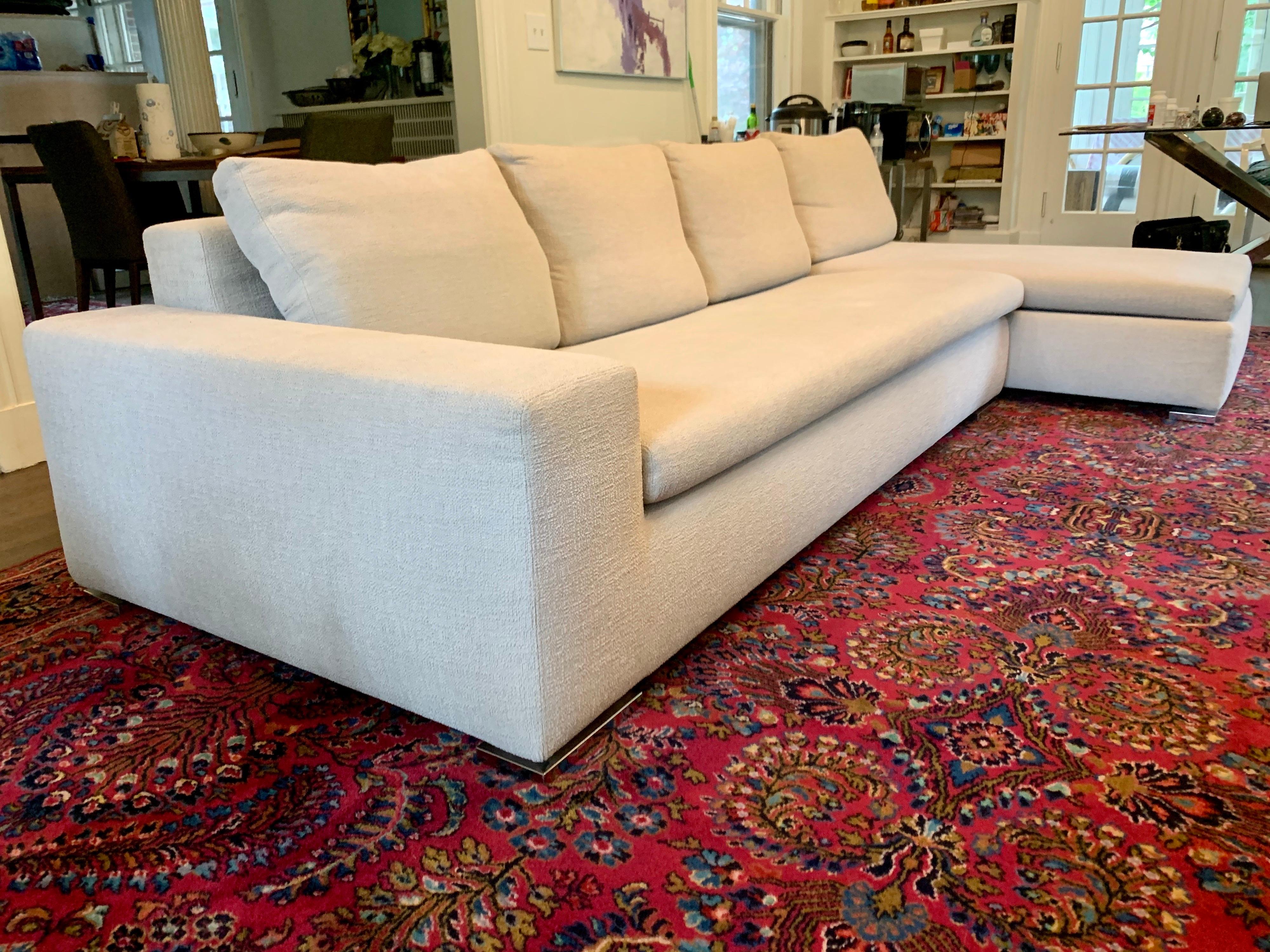 Minotti Signed Floating Sectional Sofa Made in Italy (Aluminium)