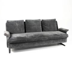 Minotti “Spencer” Three Seat Sofa by Rodolfo Dordoni