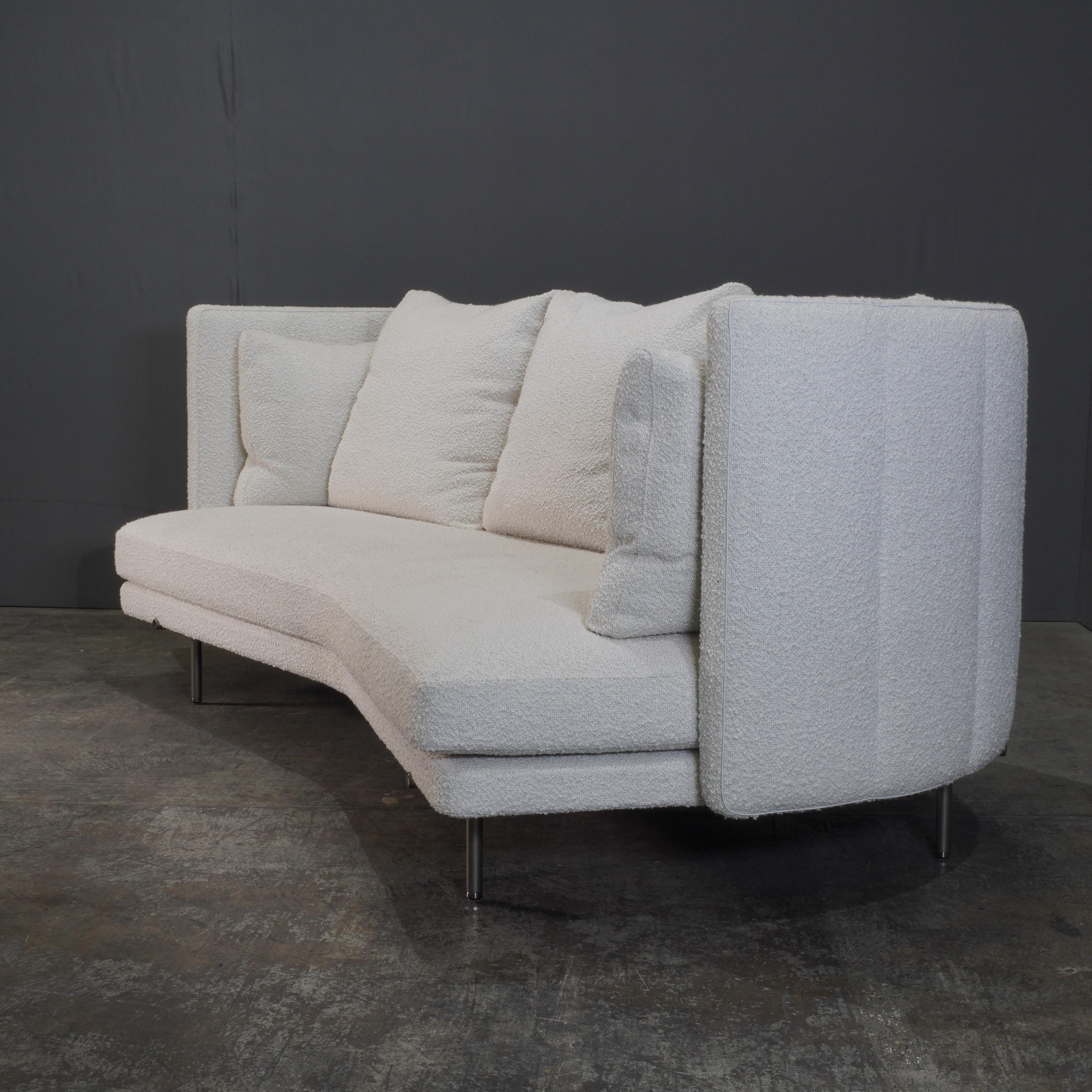 Sofá bajo acodado Minotti Torii en Boucle by Nendo Moderno en venta