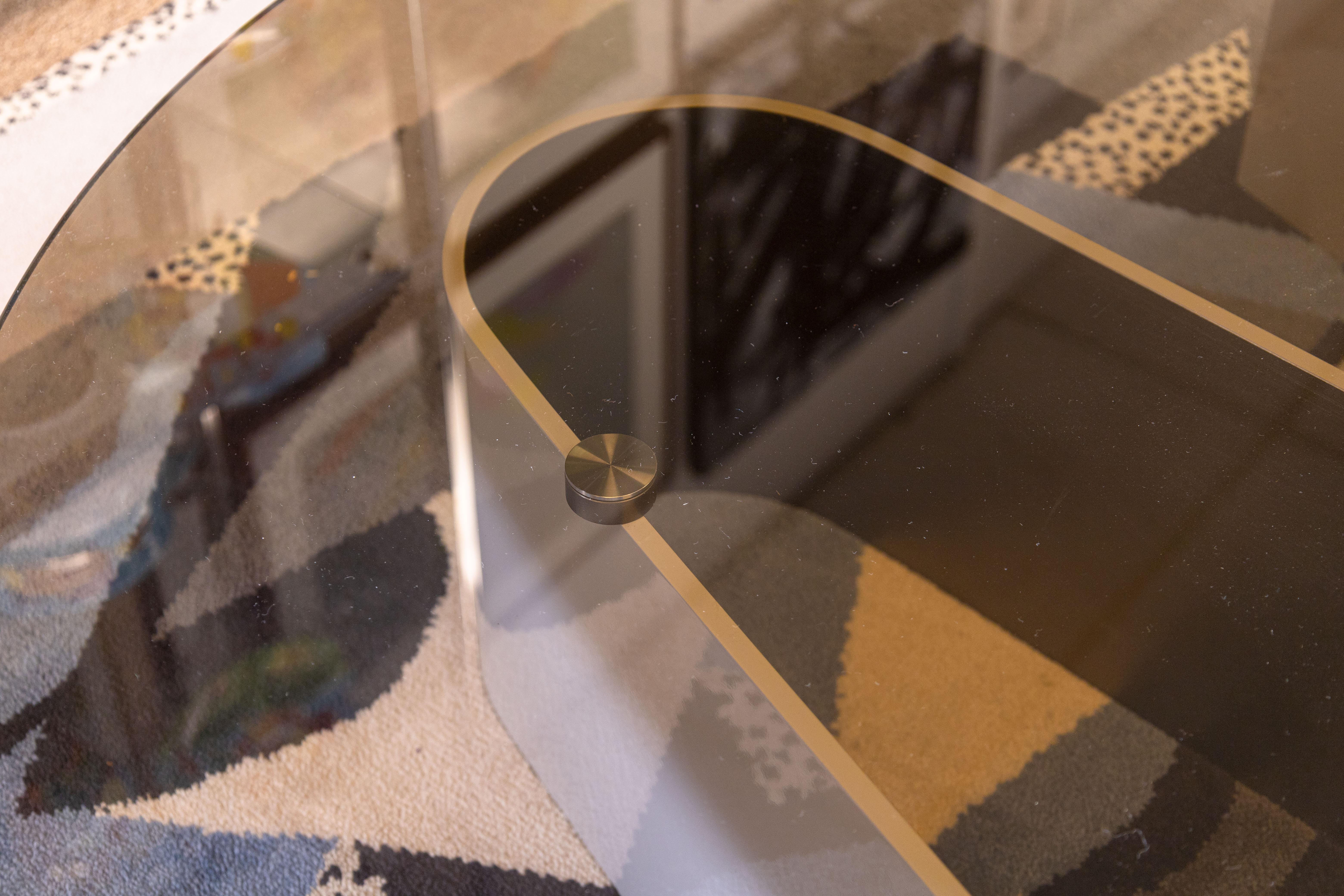 Table basse italienne Minotti x Rodolfo Dordoni Bender en acier et verre fumé Bon état - En vente à Keego Harbor, MI